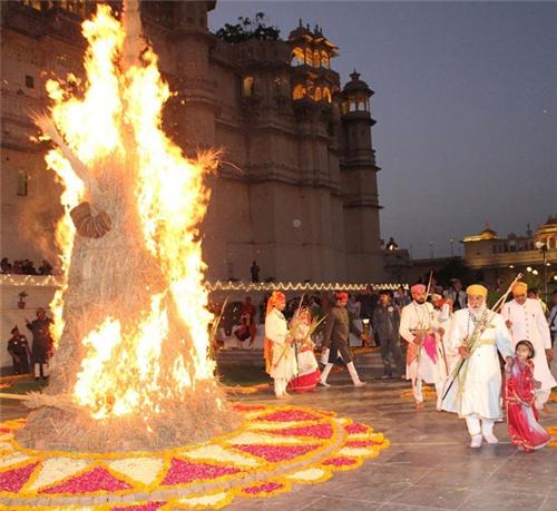 A new look at the ‘Holika Dahan’ or ‘Holi fire’