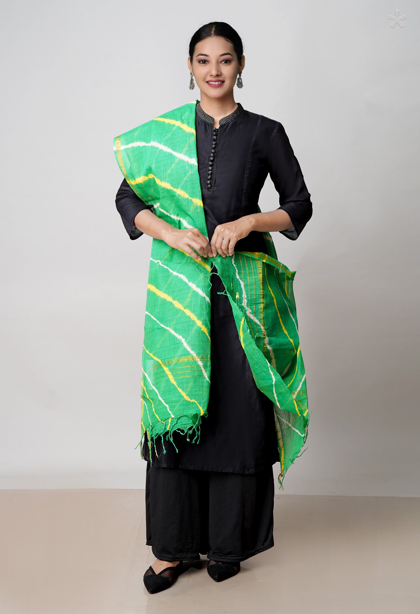 Green Pure Gota Patti Bandhani Printed Cotton Dupatta–UDS4601
