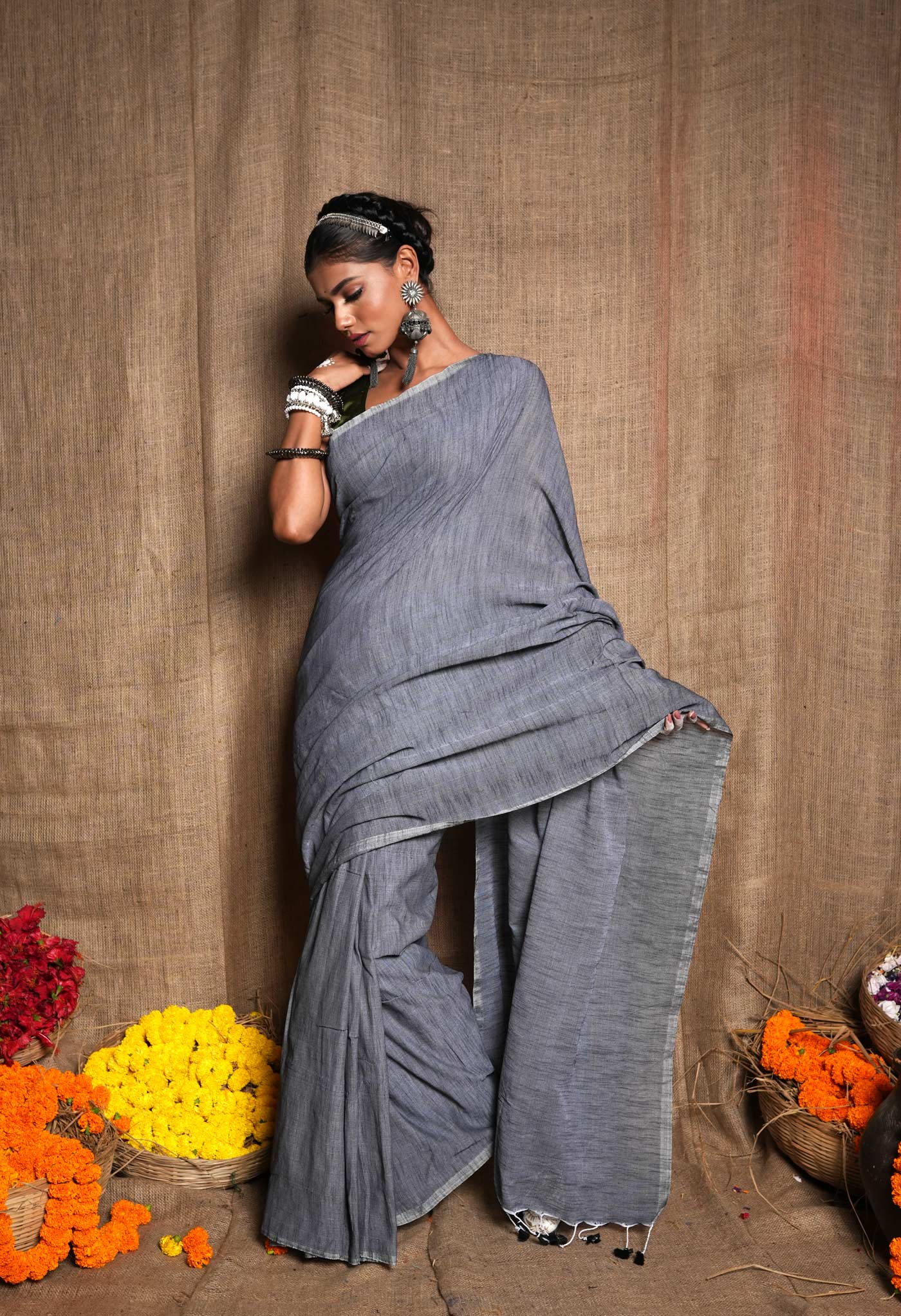 Grey Pure Plain Cotton Linen Saree With Tassels-UNM72850