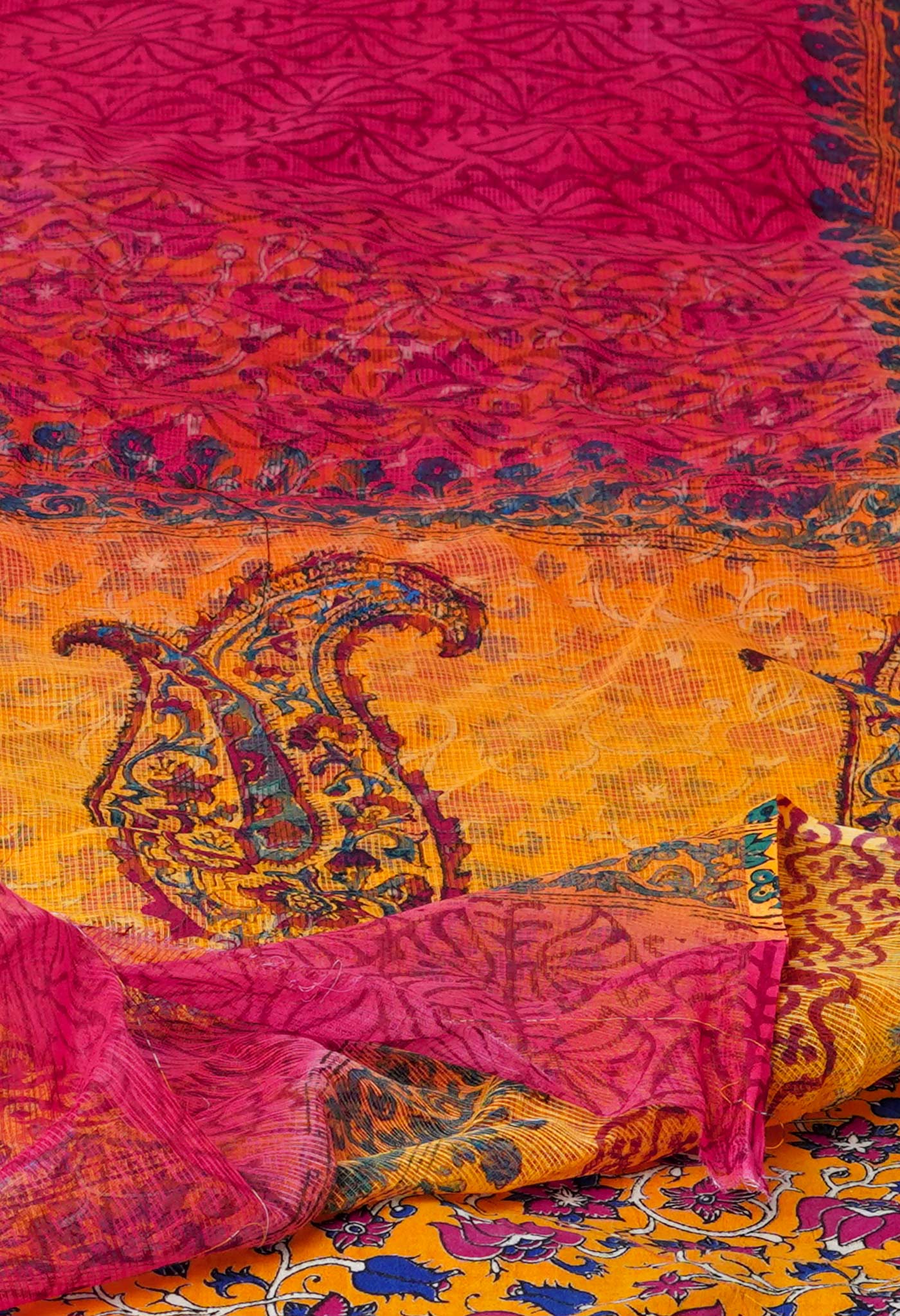 Red Pure Block Printed Kota Cotton Saree With Kalamkari Blouse Piece-UNM72954