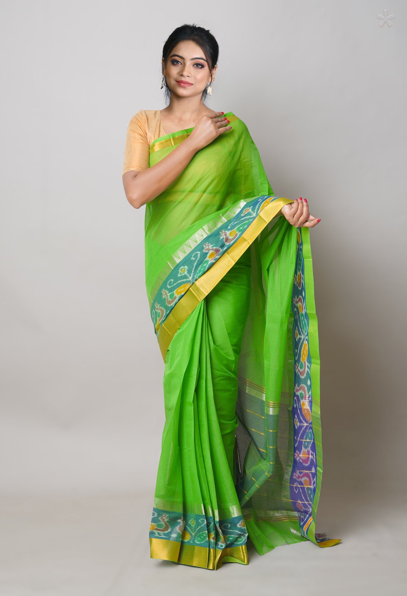 Parrot Green Pure Handloom Cotton Saree