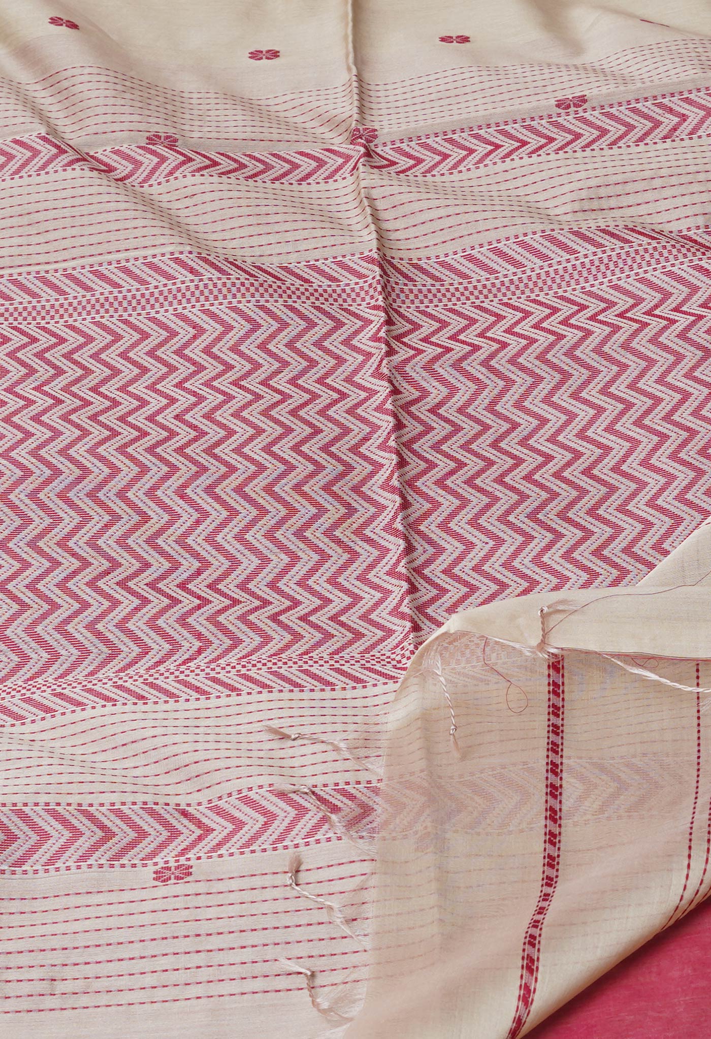 Cream Pure Handloom Maheshwari Sico Saree