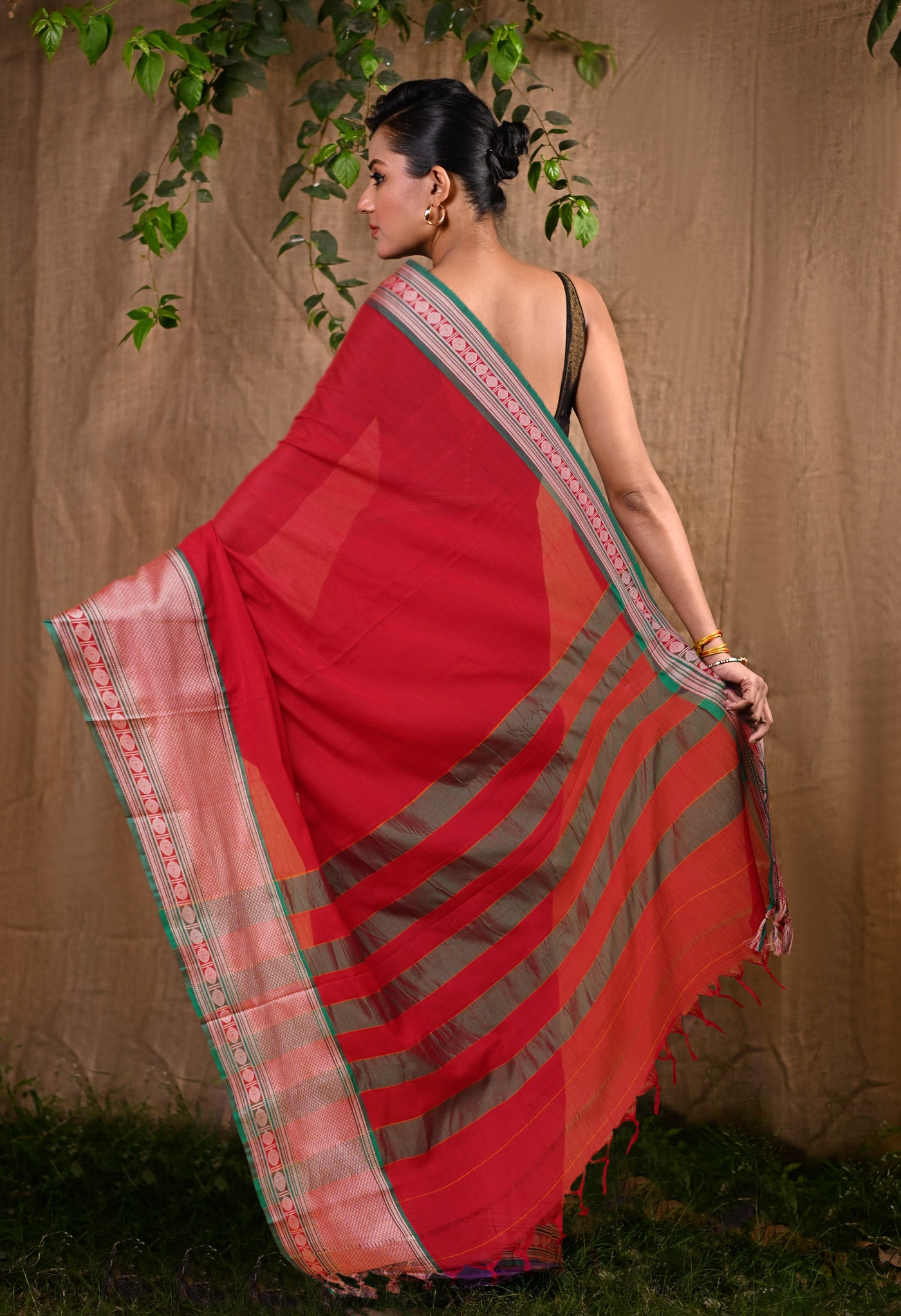Red Pure Handloom Narayani Cotton Saree-UNM78262