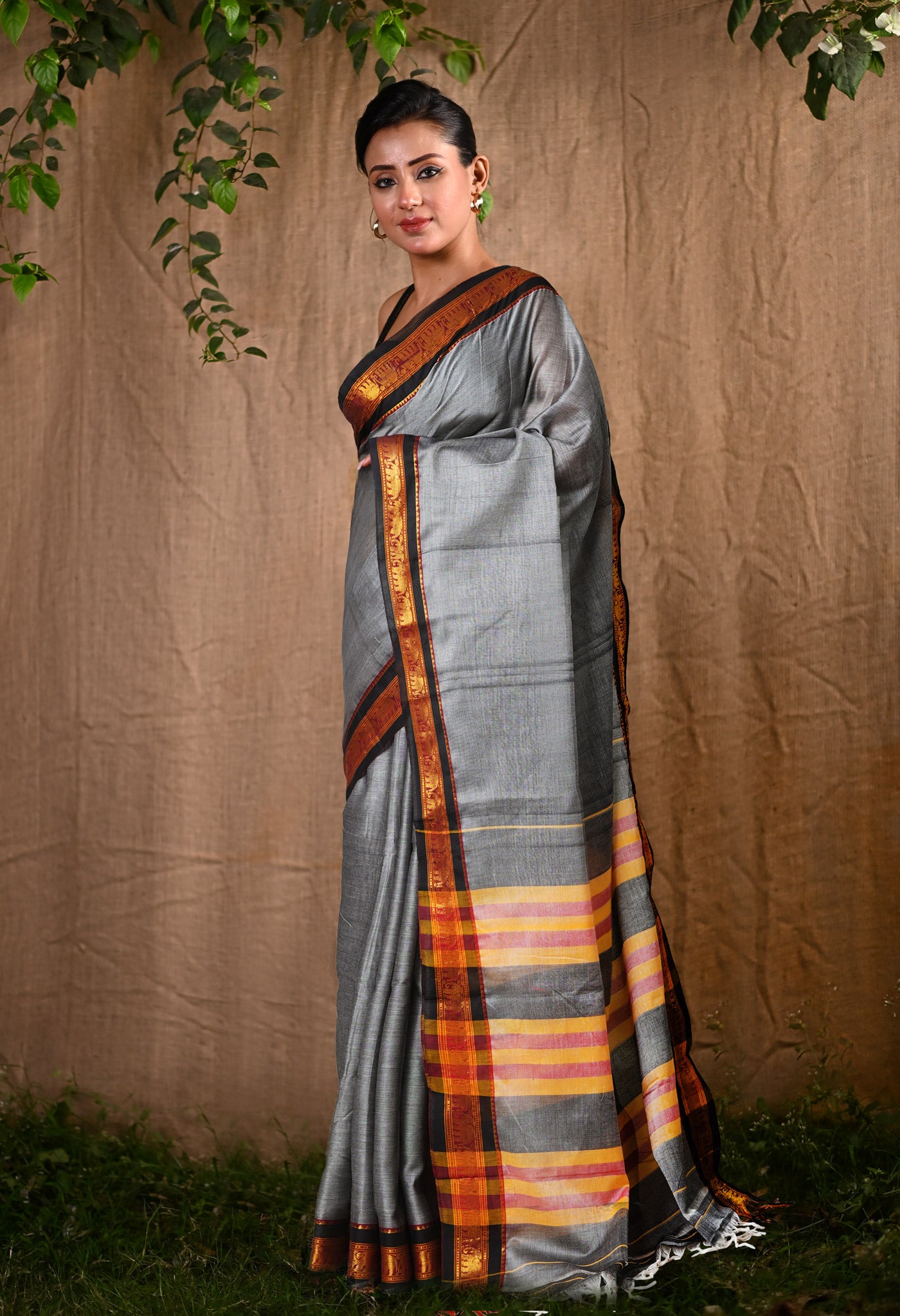 Grey Pure Handloom Narayani Cotton Saree-UNM78573