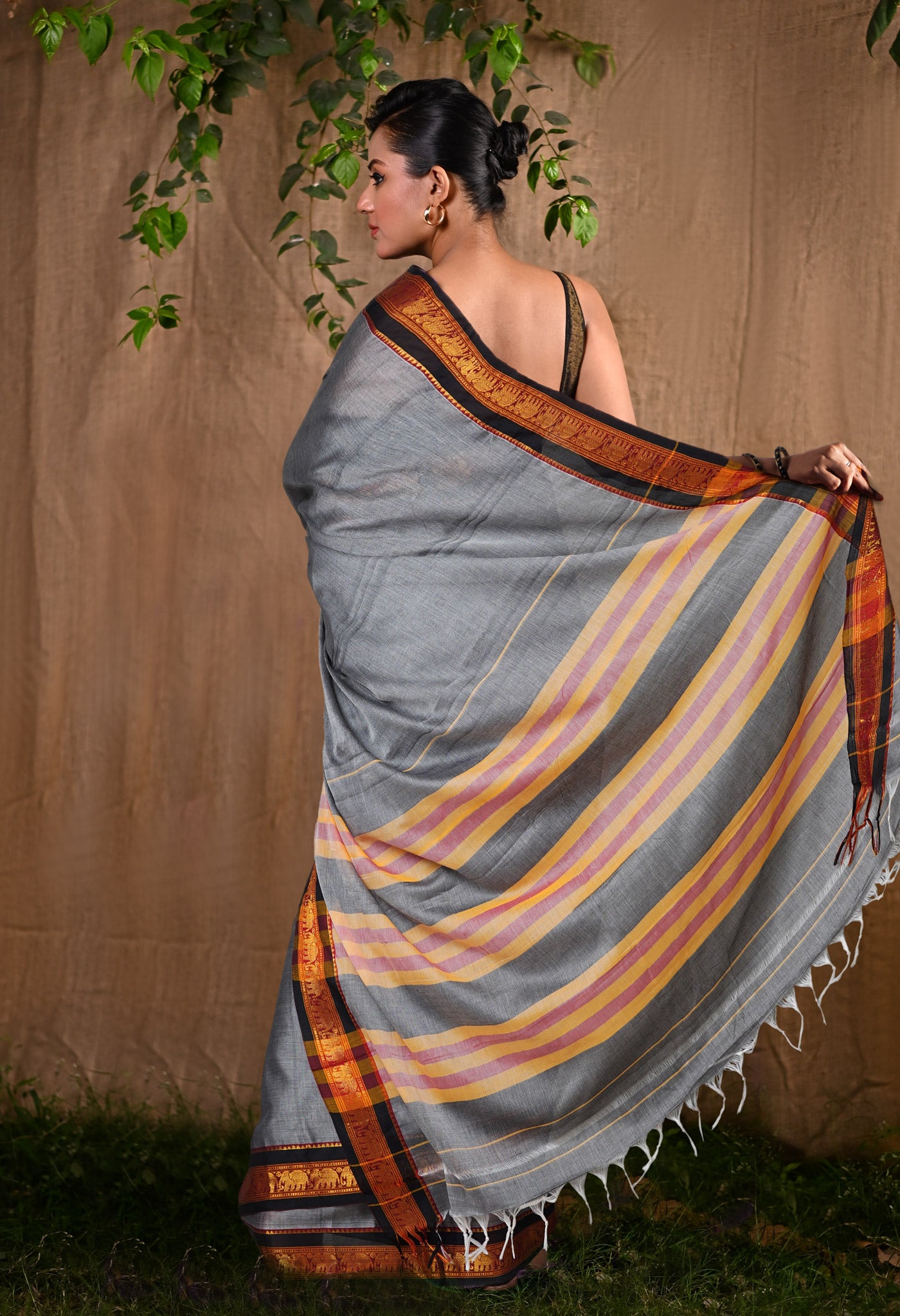Grey Pure Handloom Narayani Cotton Saree-UNM78573