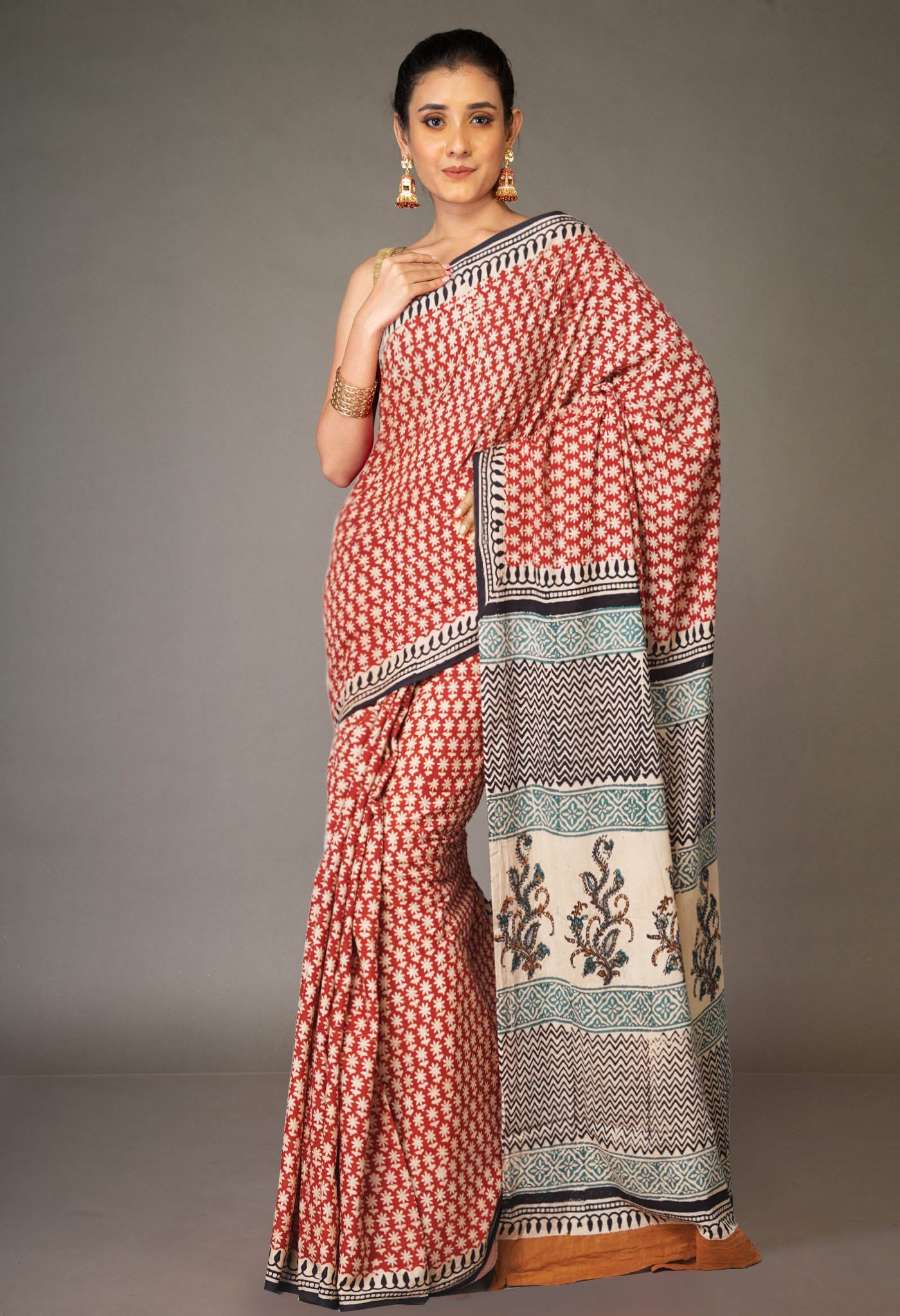 Red Pure Bagru Printed Soft Cotton Saree-UNM79003