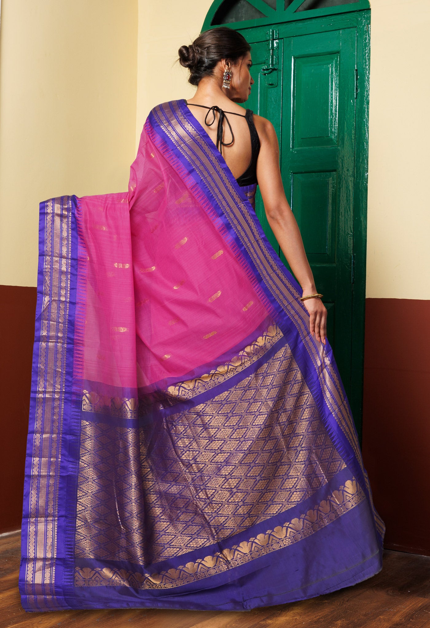 Pink-Dark Blue Pure Handloom Gadwal Cotton Saree-UNM80609