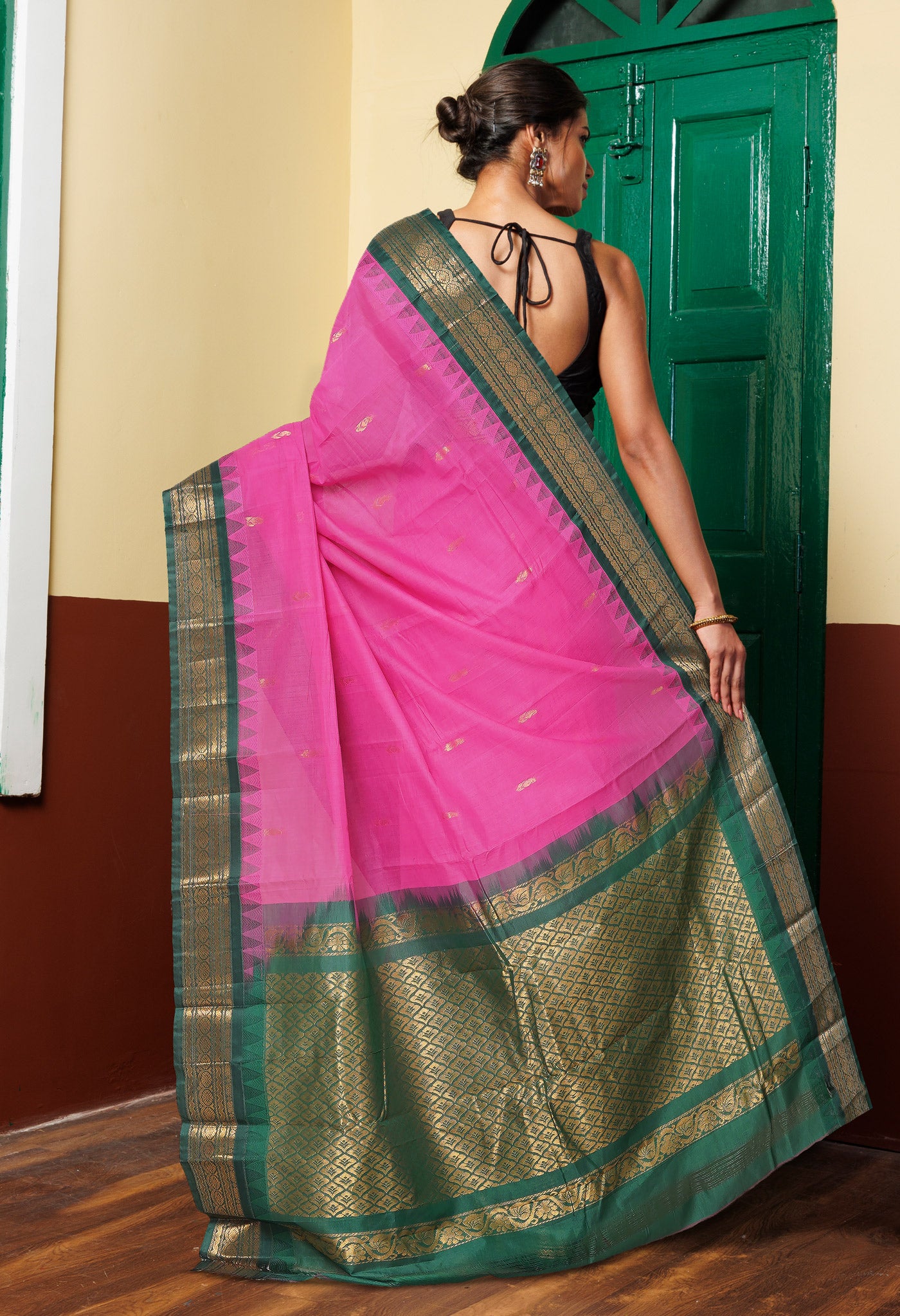 Pink-Green Pure Handloom Gadwal Cotton Saree-UNM80774