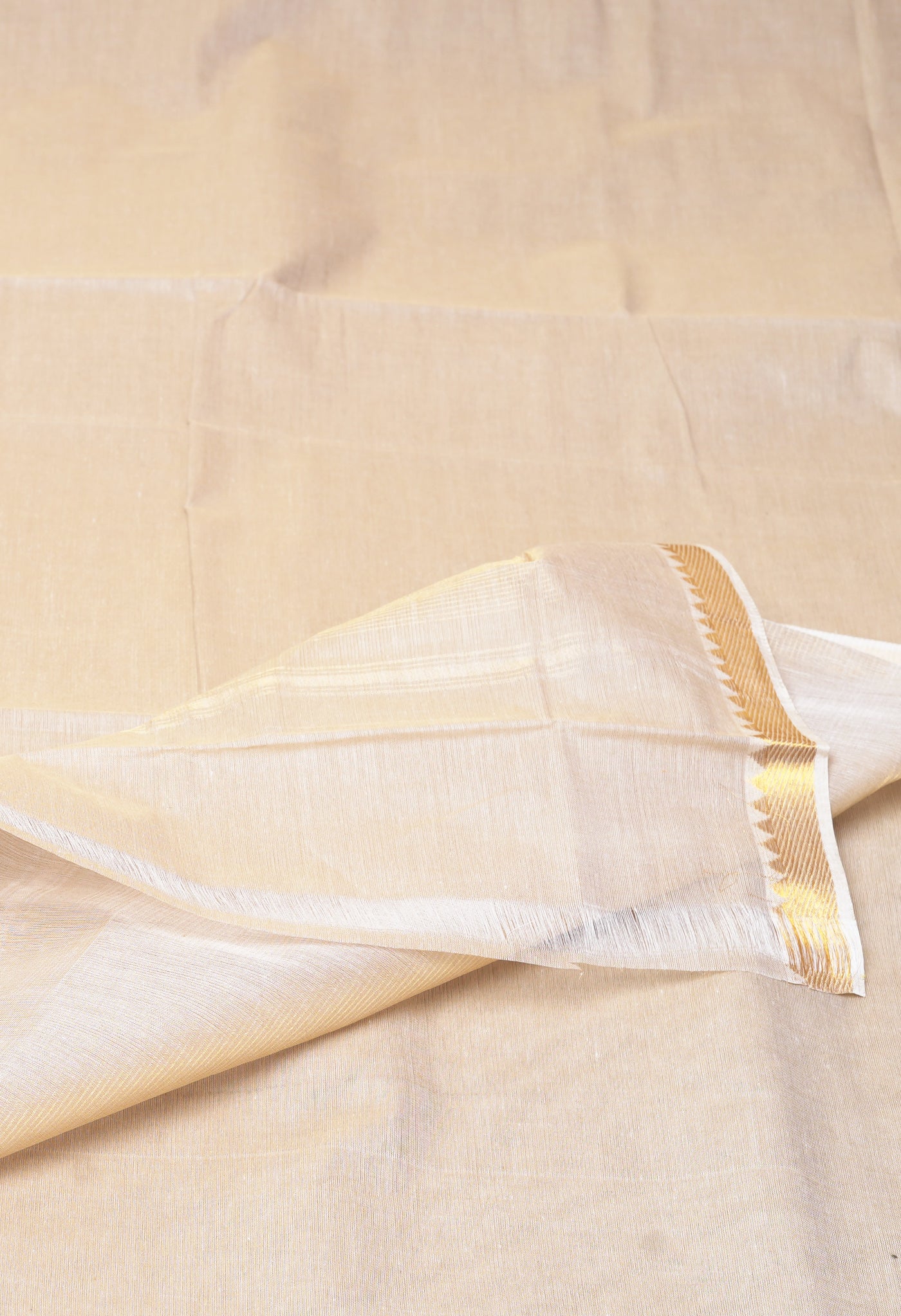 Cream Pure Plain Mangalgiri Cotton Saree-UNM82881