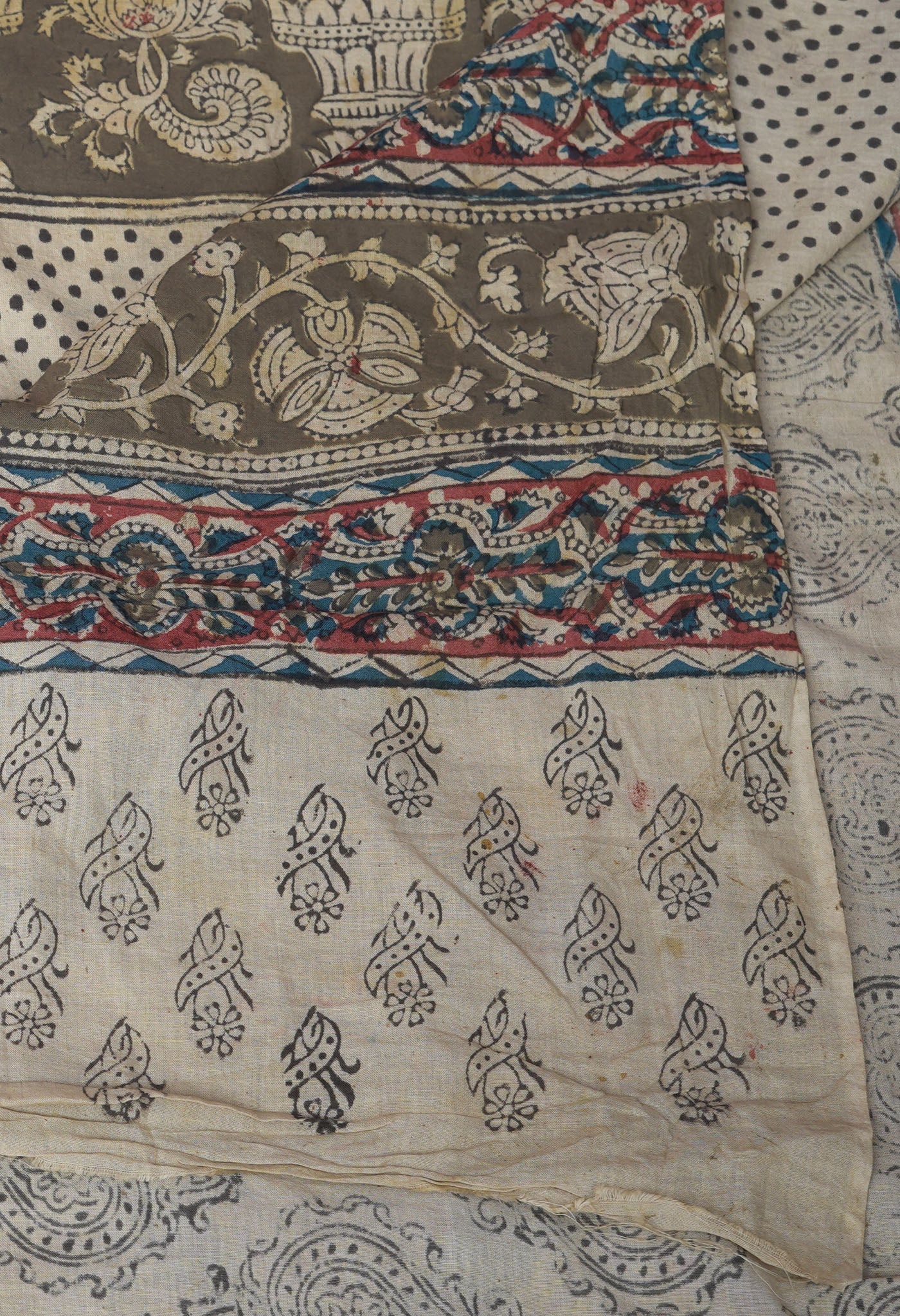 Grey Pure Kalamkari Printed Soft Mulmul Cotton Saree-UNM82915
