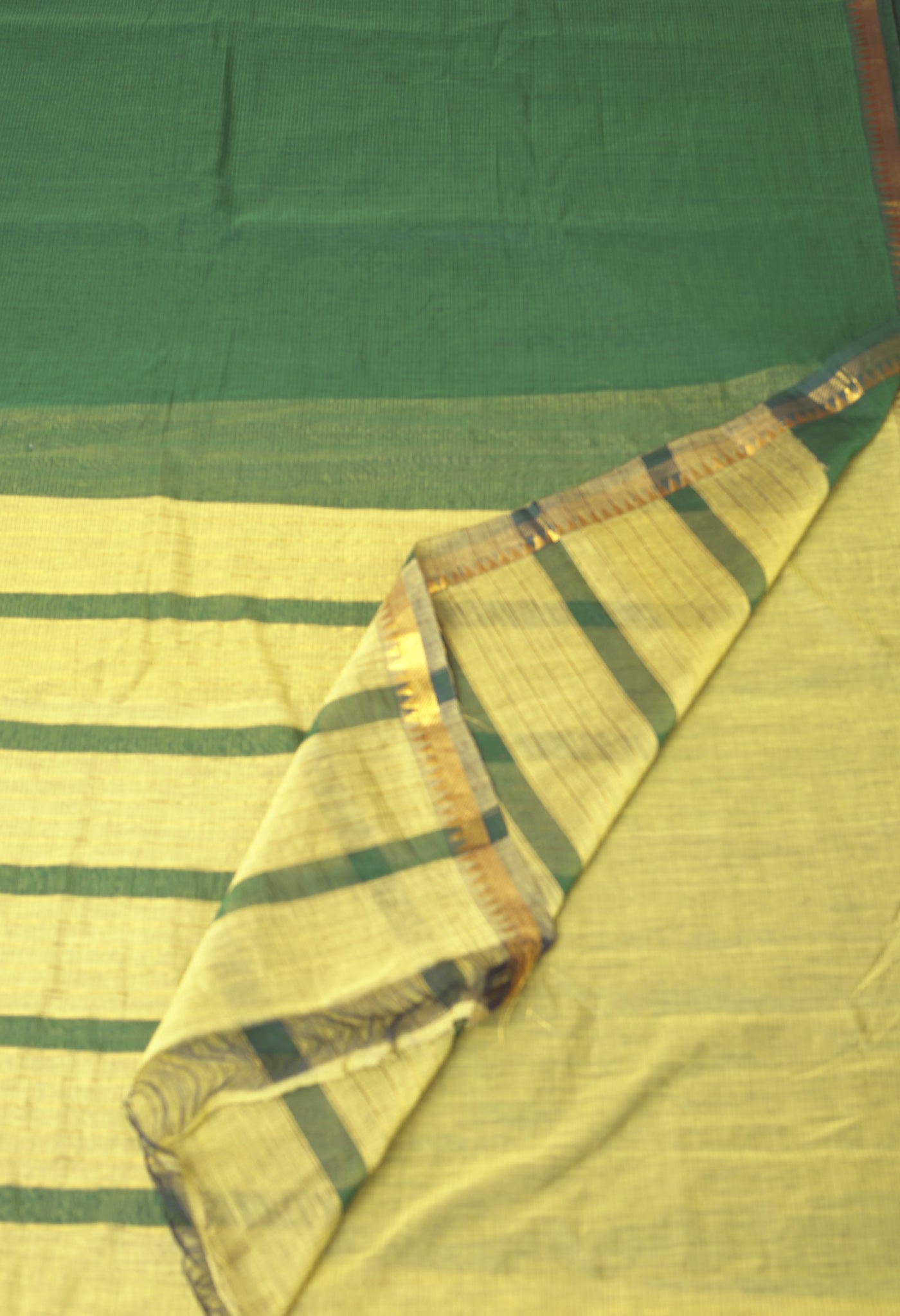 Dark Green Pure Plain Pavani Mangalgiri Cotton Saree-UNM83187