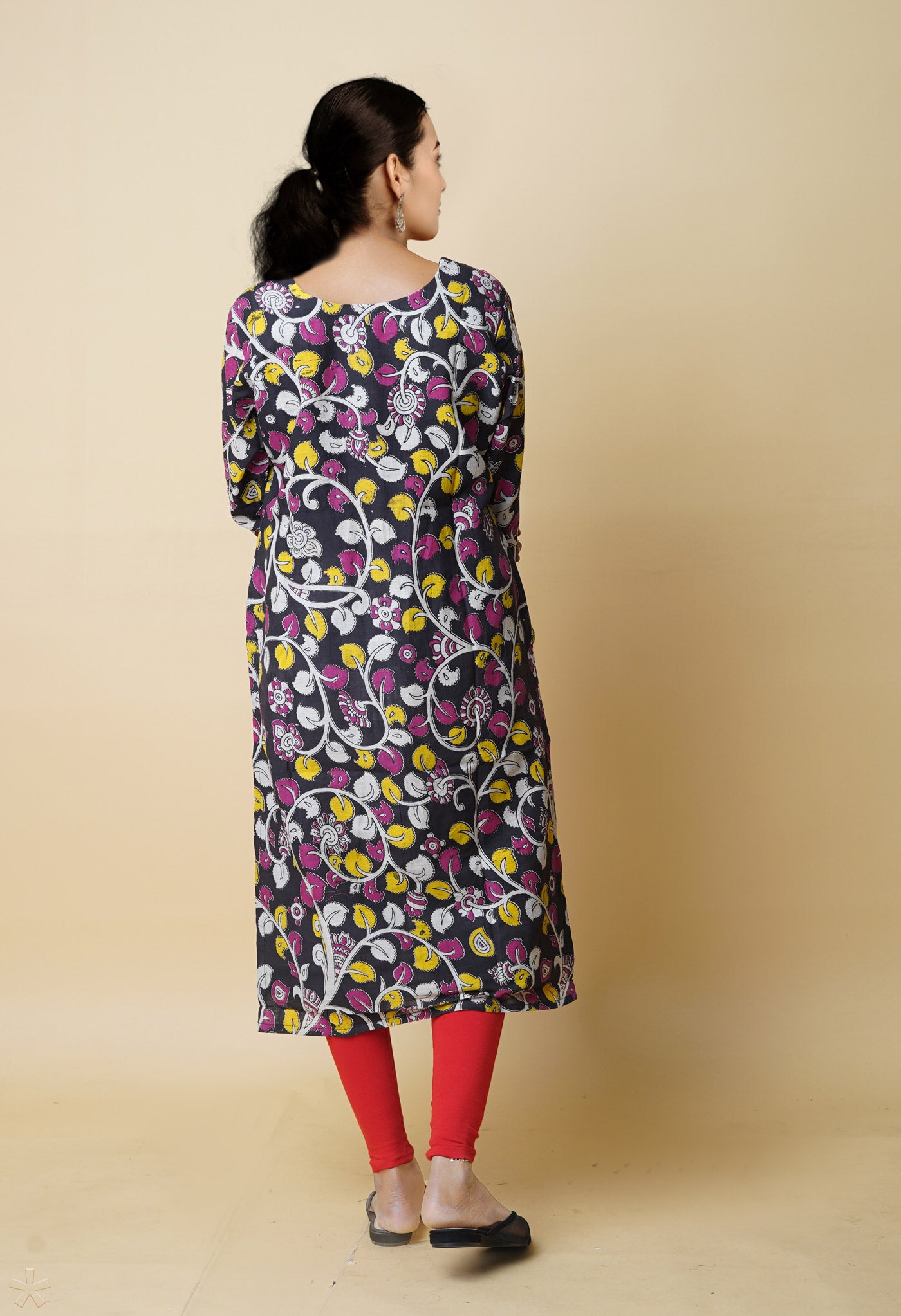 Black Pure Kalamkari Floral Printed With Embroidery Cotton Kurta-PKK1929