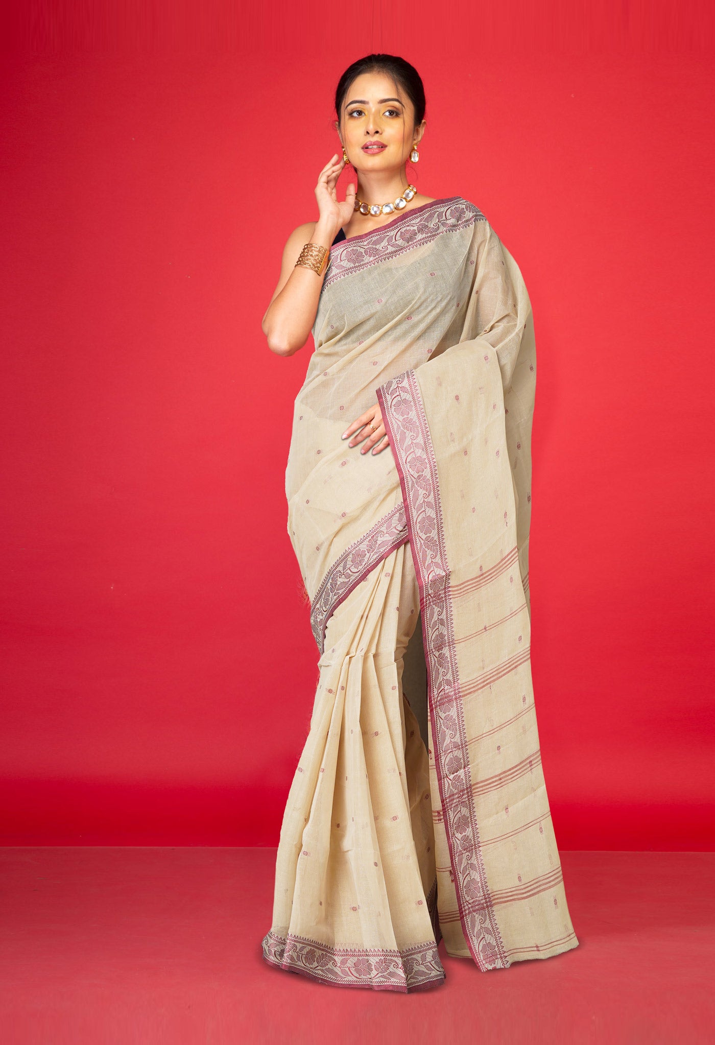 Cream Pure Handloom Superfine Bengal Cotton Saree-UNM69619