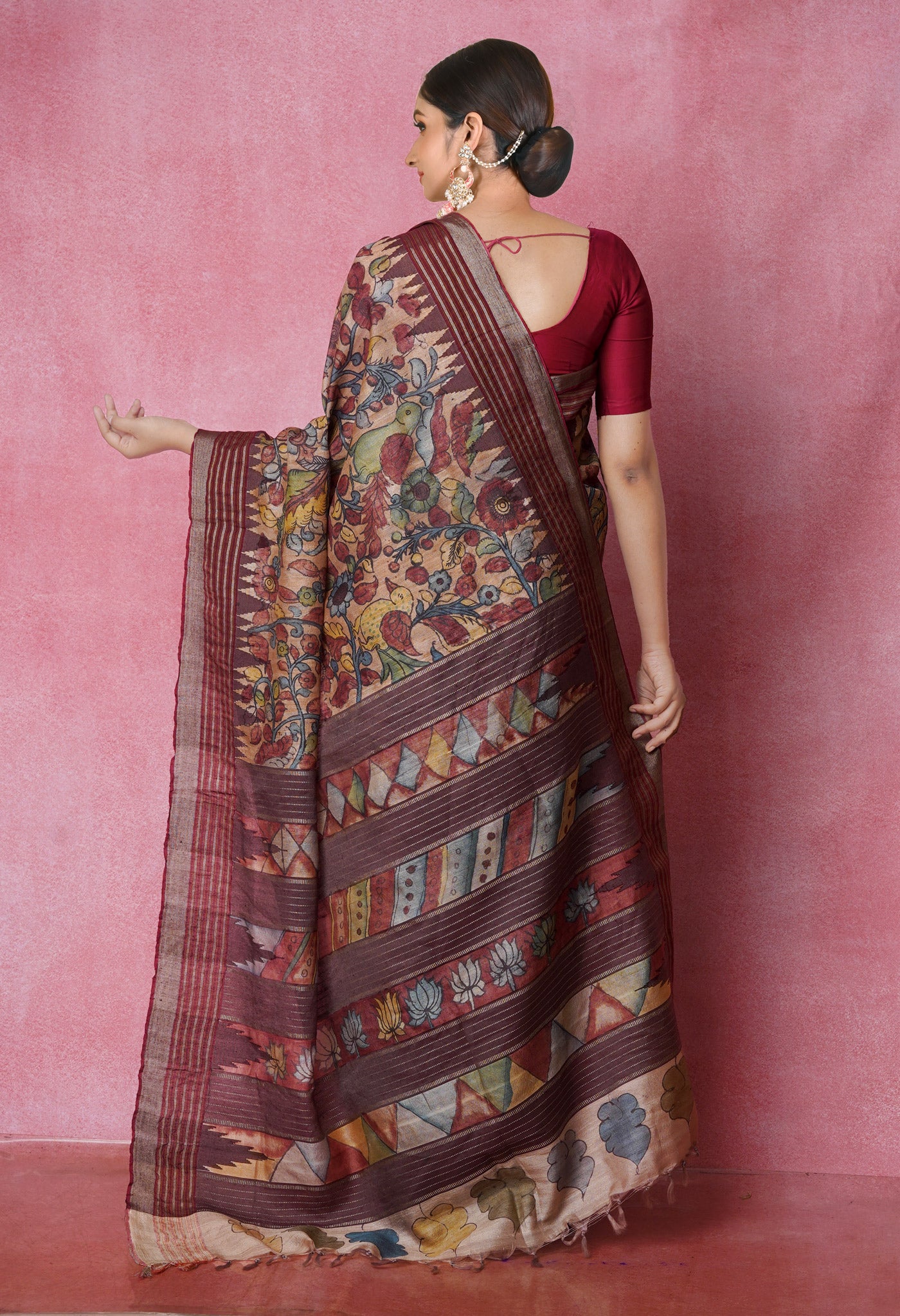 Cream Pure Handloom Pen Kalamkari Painting Gicha Tussar Jute Saree-UNM71764