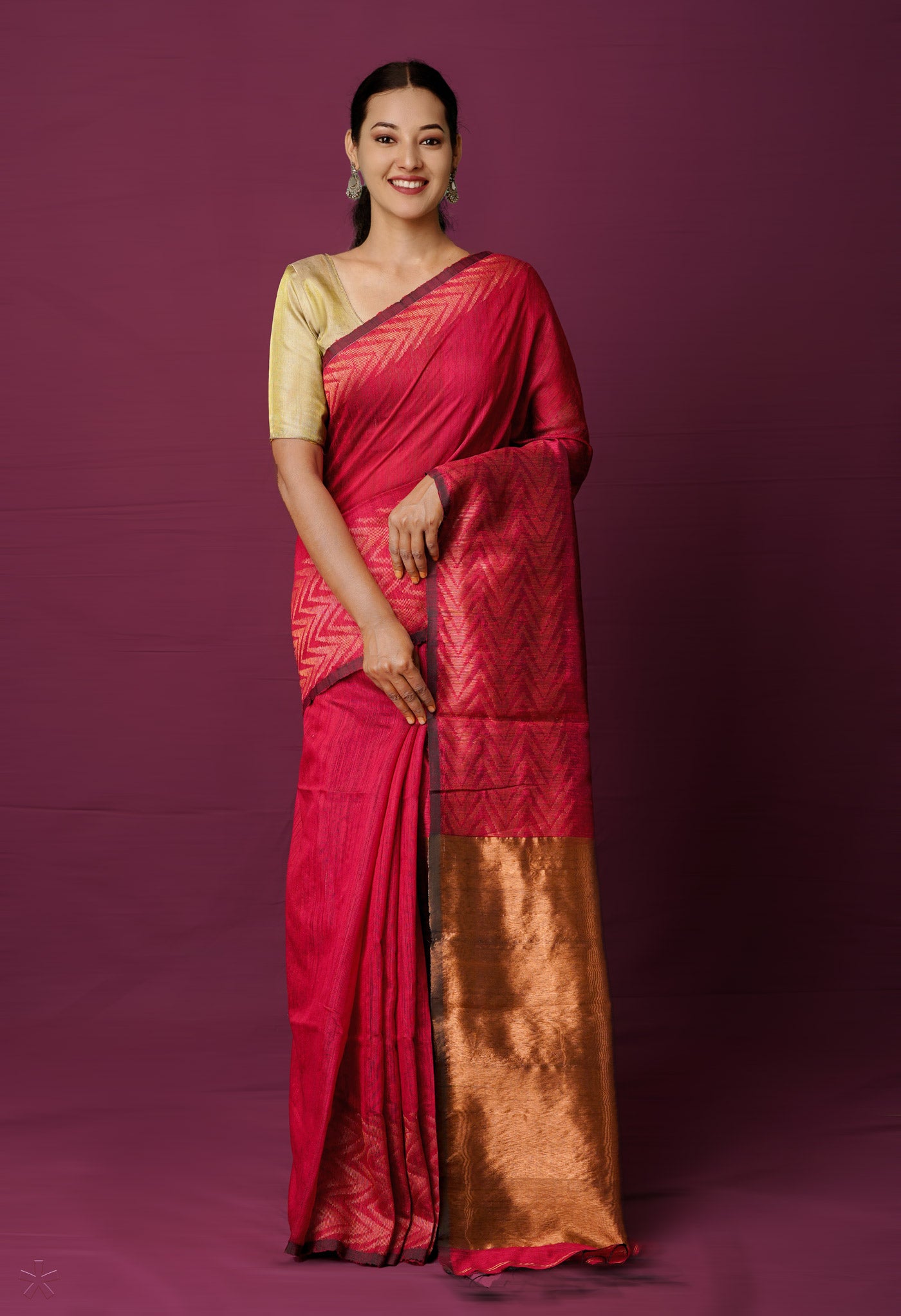Red Pure Handloom Dupion Bengal Sico Saree-UNM72150
