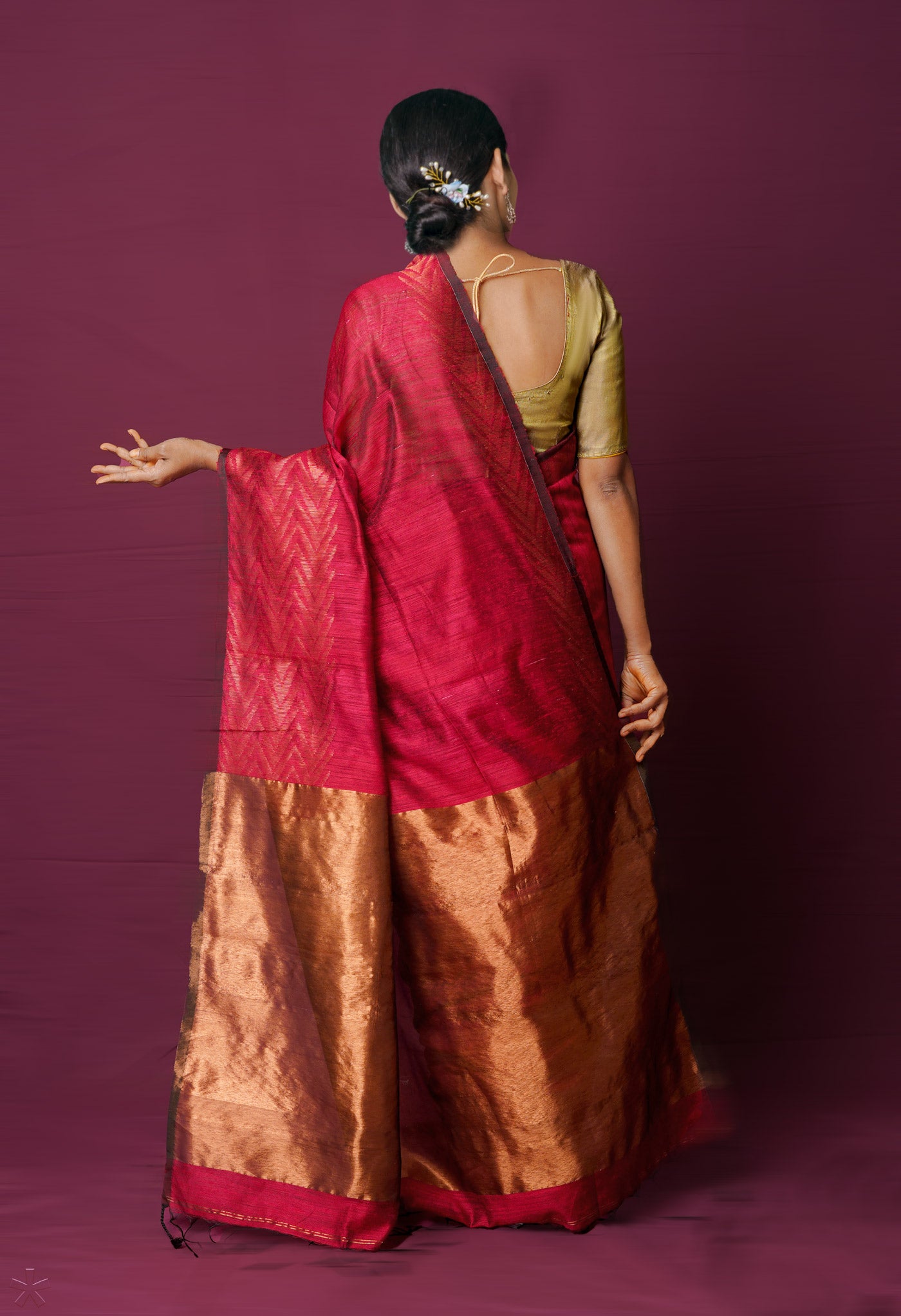 Red Pure Handloom Dupion Bengal Sico Saree-UNM72150