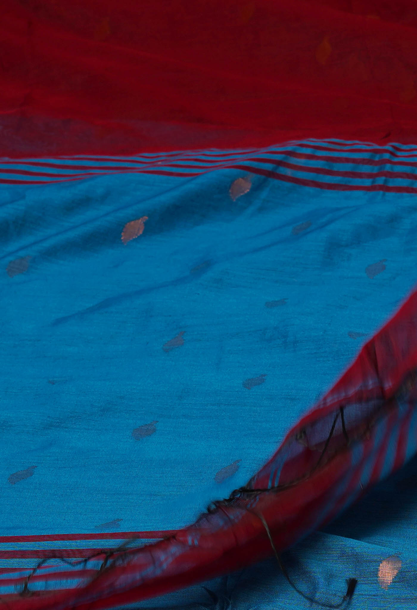 Maroon Handloom Jamdhani Bengal Sico Saree-UNM72162