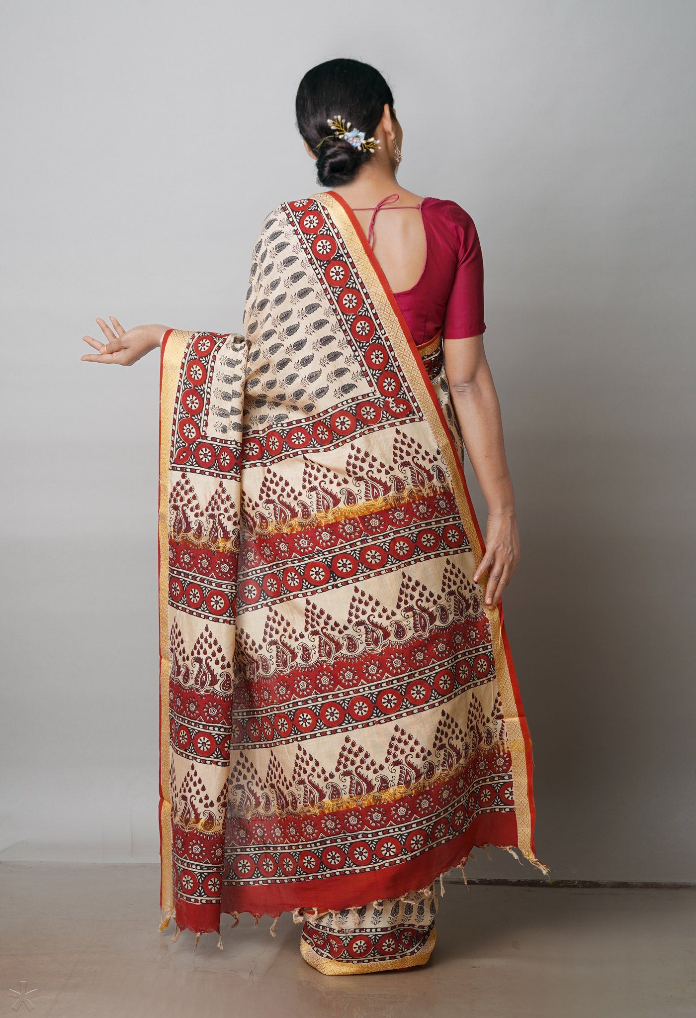 Cream Bagru Printed Mangalagiri Soft Silk Saree-UNM72396