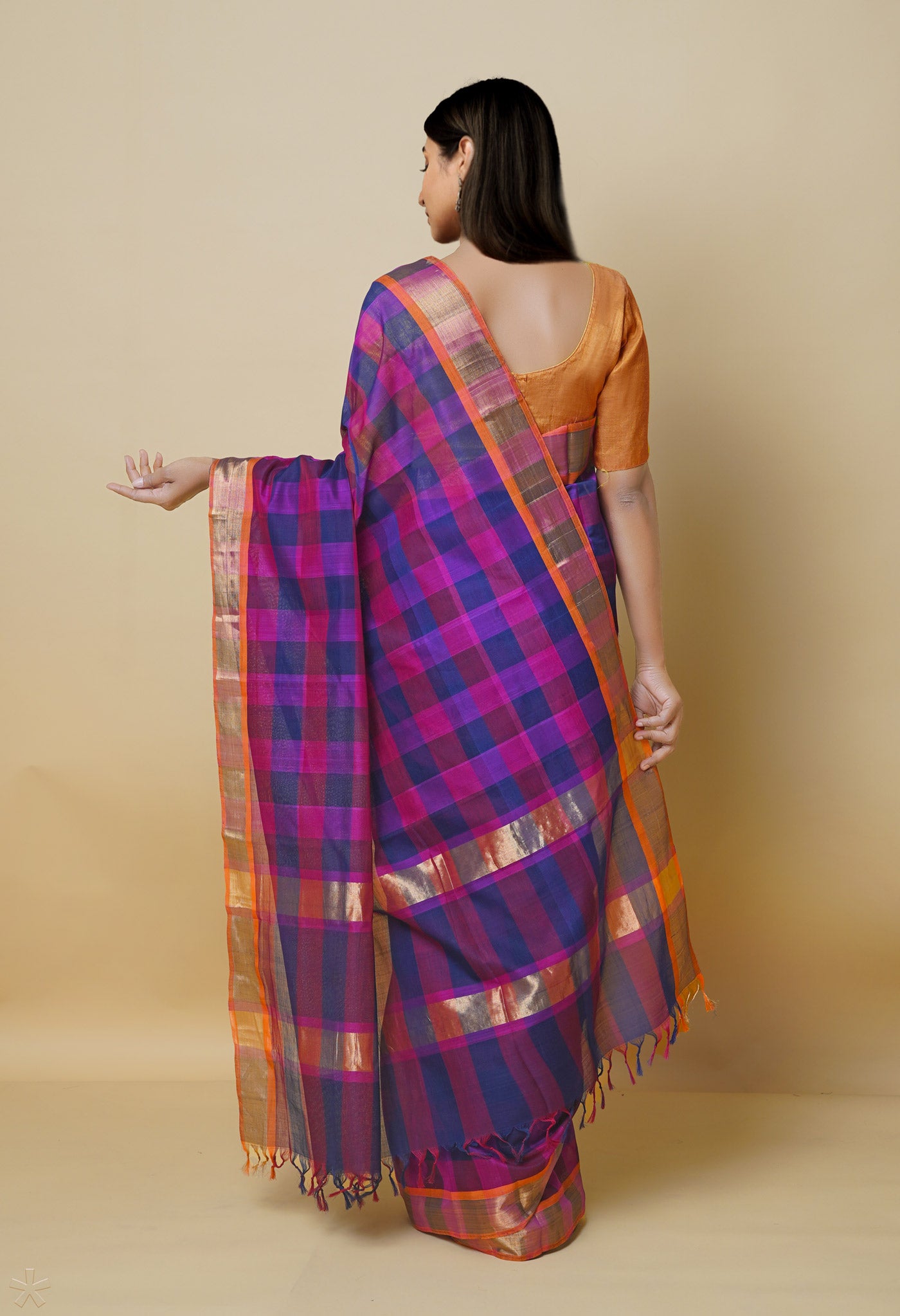Multi Pure Mercerized Superfine Gadwal Cotton Saree-UNM74078