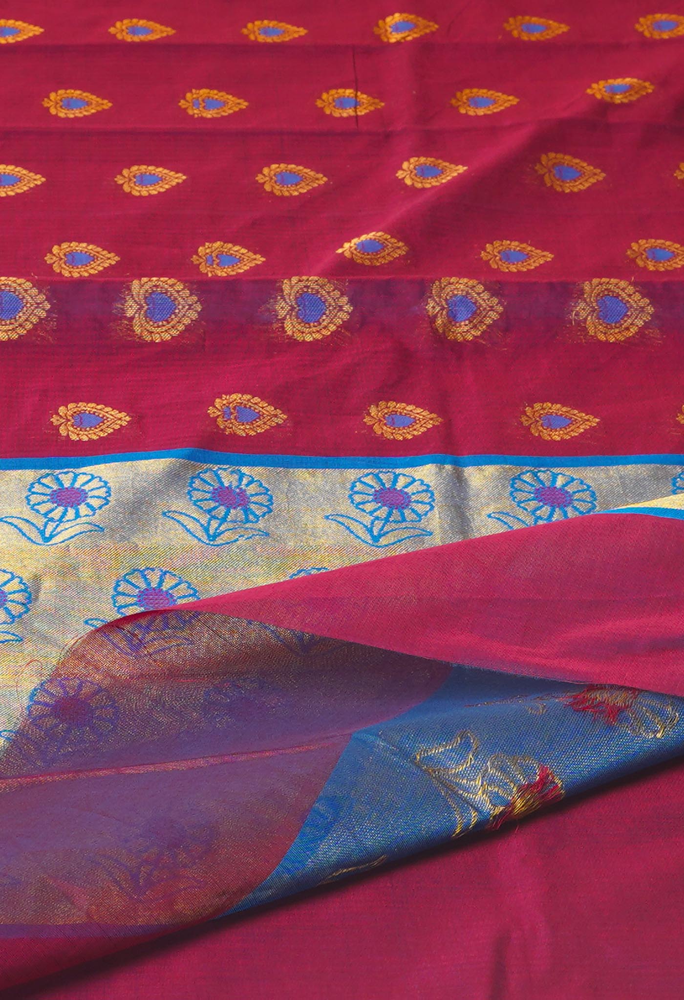 Maroon Pure Handloom Meena Mercerized Gadwal Cotton Saree