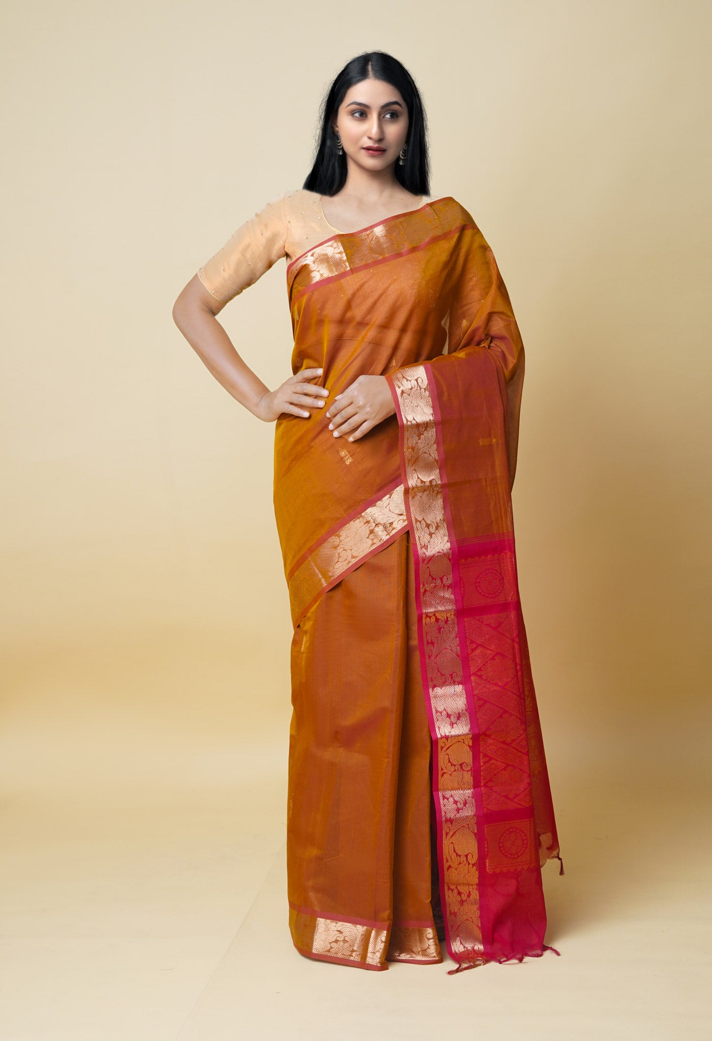 Brown Pure Handloom Gadwal Sico Saree-UNM74119