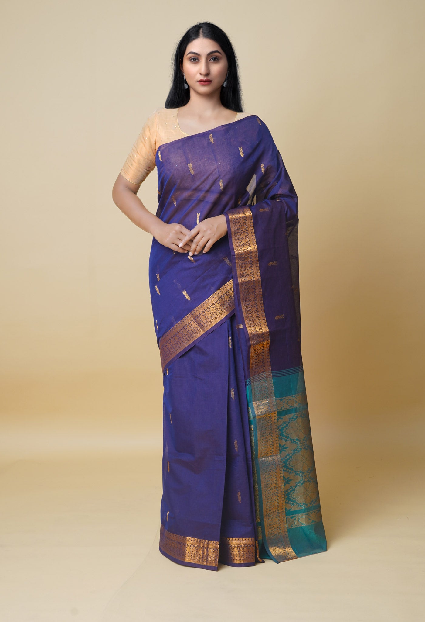 Navy Blue Pure Handloom Mercerized Gadwal Cotton Saree