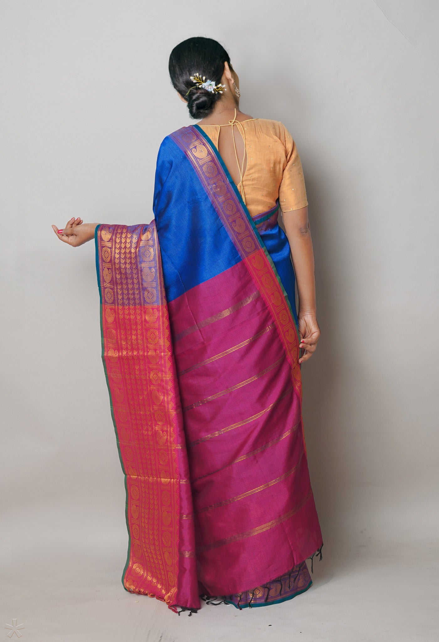 Dark Blue Pure Handloom Narayanpet Silk Saree-UNM74297