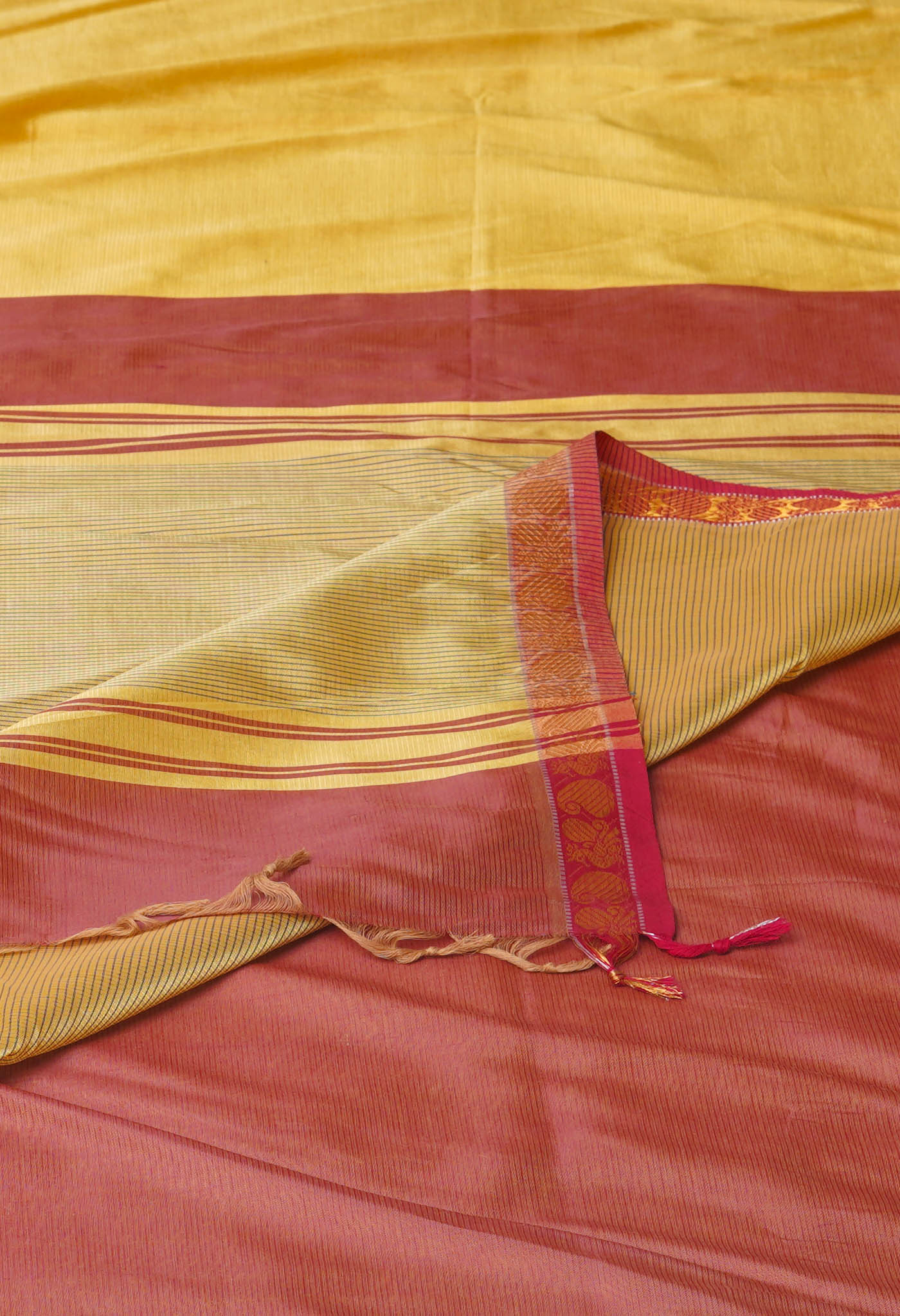 Golden Yellow Pure Handloom Narayanpet Silk Saree-UNM74319