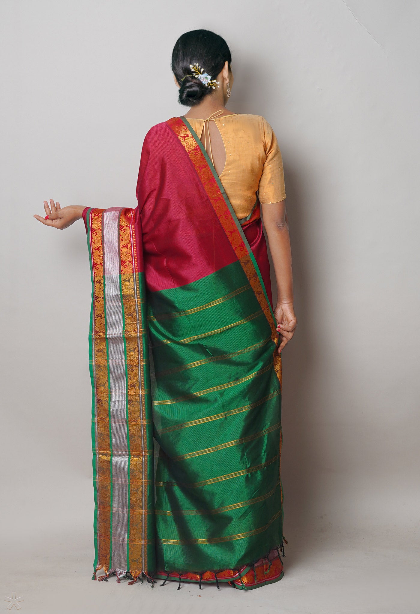 Maroon Pure Handloom Narayanpet Silk Saree-UNM74387