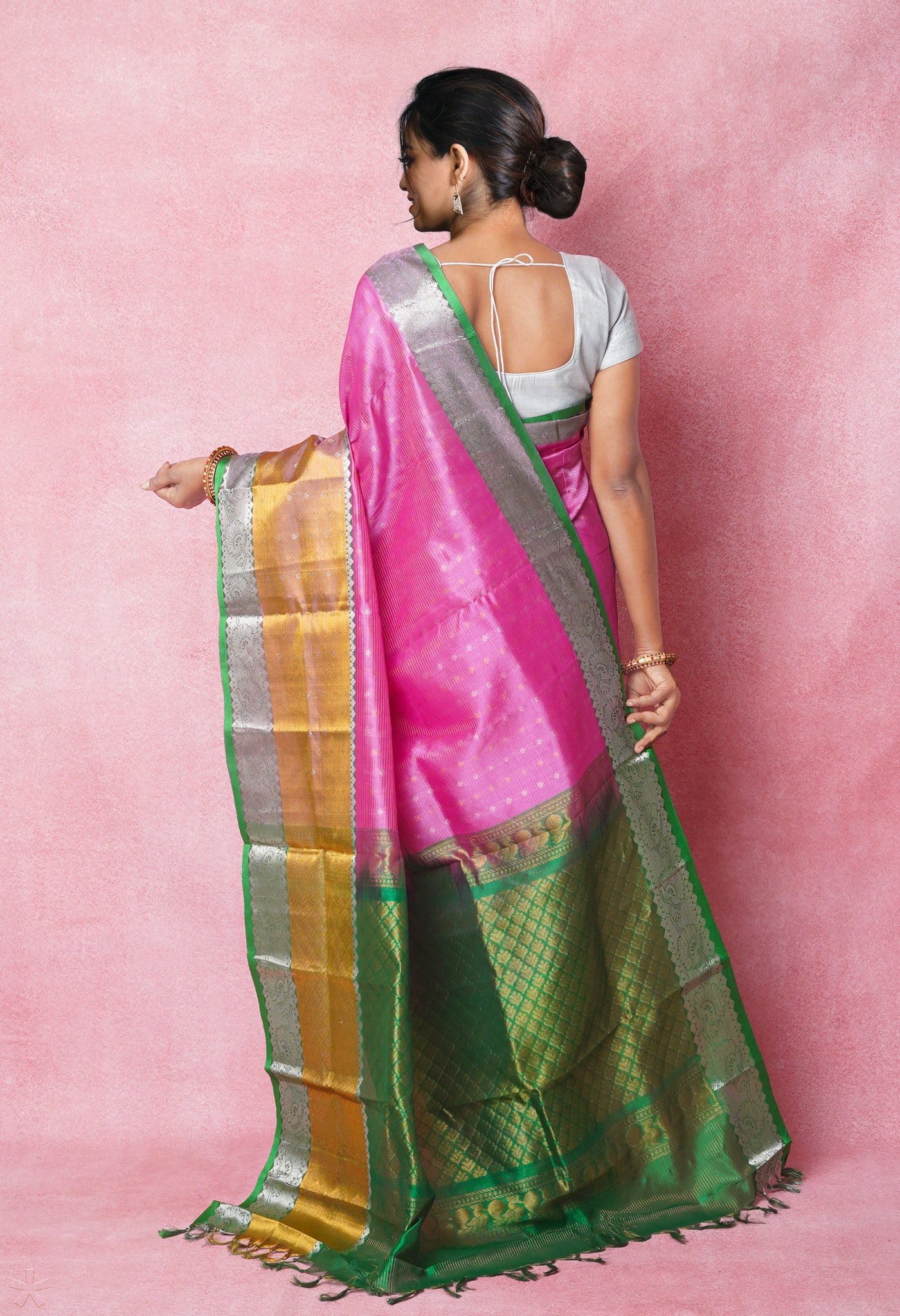 Baby Pink-Green Pure Handloom Assam With Checks Zari Weaving Silk Saree-UNM74558