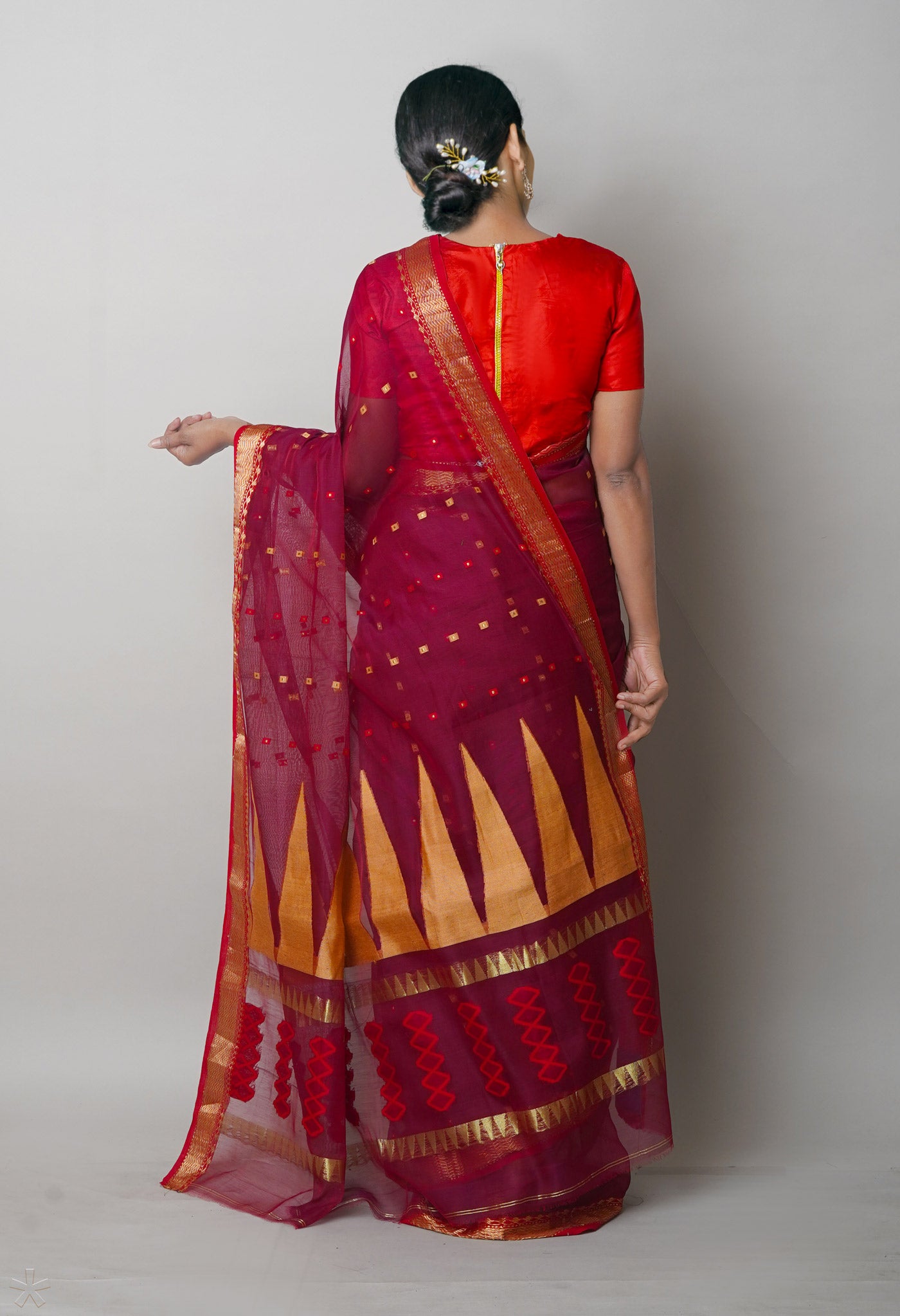 Maroon Pure Handloom Dhakai Jamdhani Cotton Silk Saree