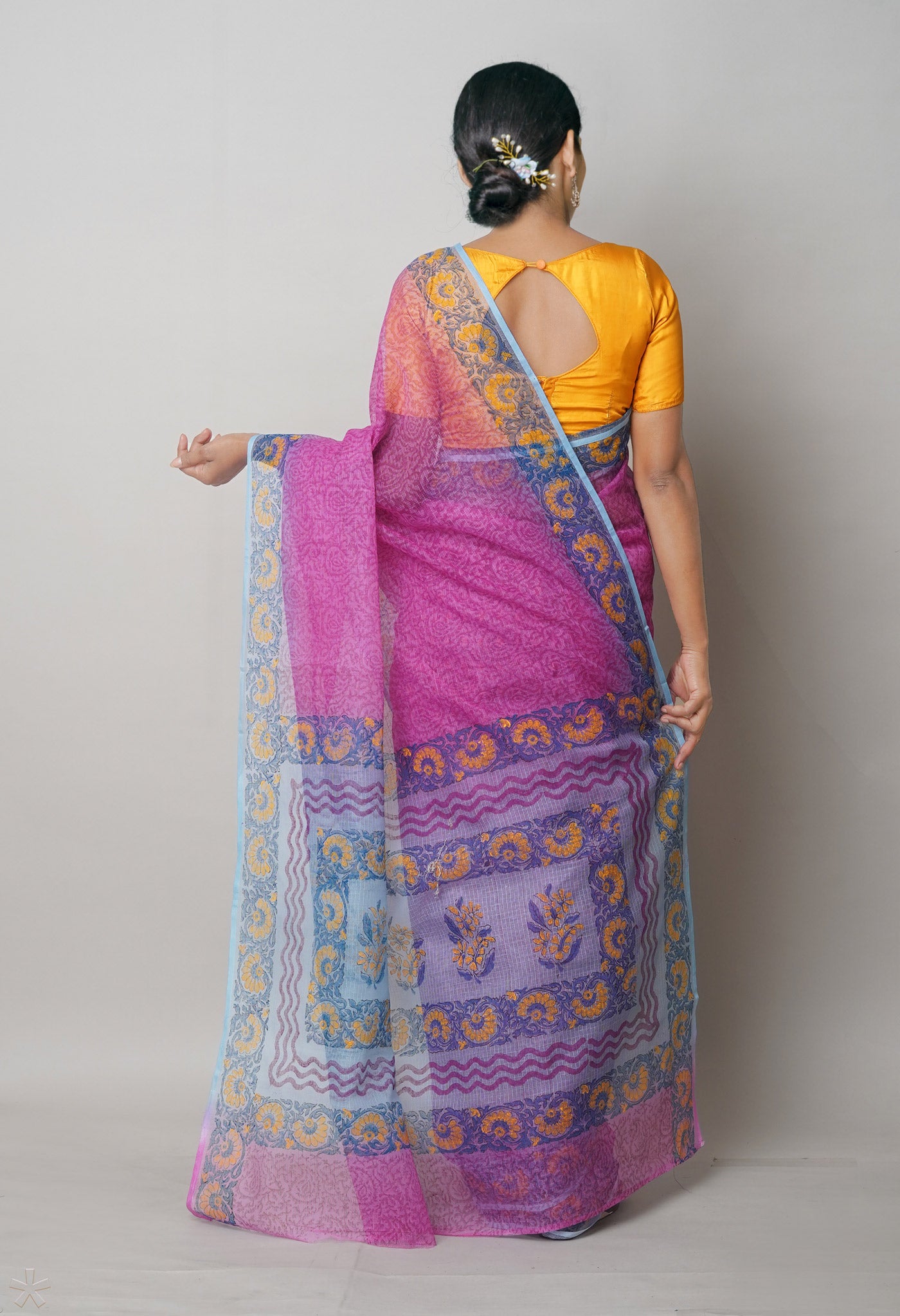Pink Pure Block Printed Kota Cotton Saree With Cotton Printed Blouse Piece