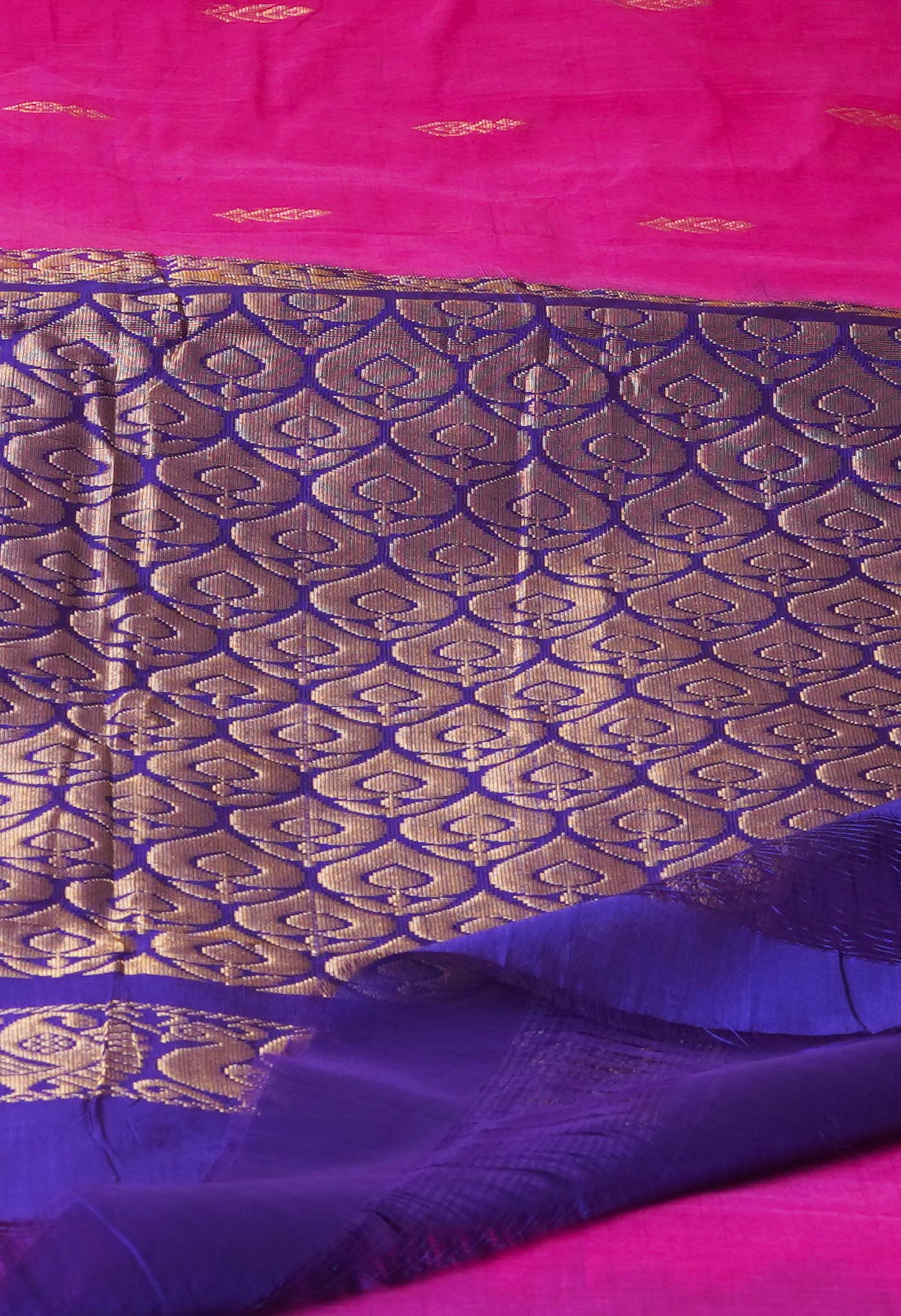 Pink Pure Handcrafted Gadwal cotton Saree