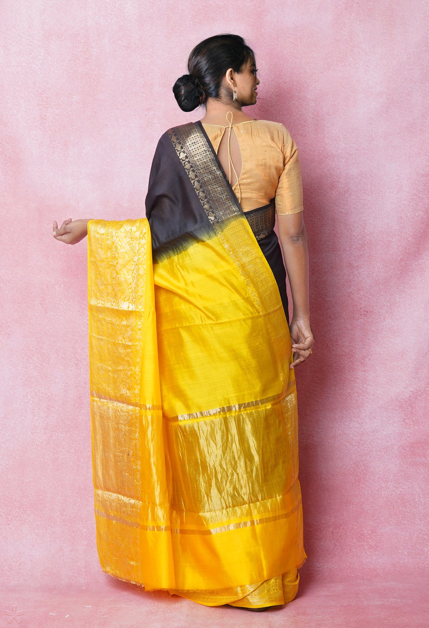 Black Pure Dyed Banarasi Chiniya Silk Saree