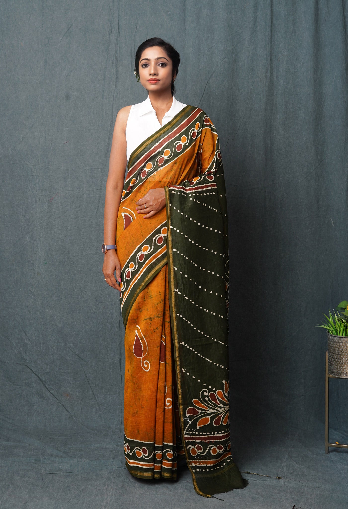 Mustard Yellow-Dark Green Pure Pen Wax Batik Hand Printed Chanderi Sico Saree