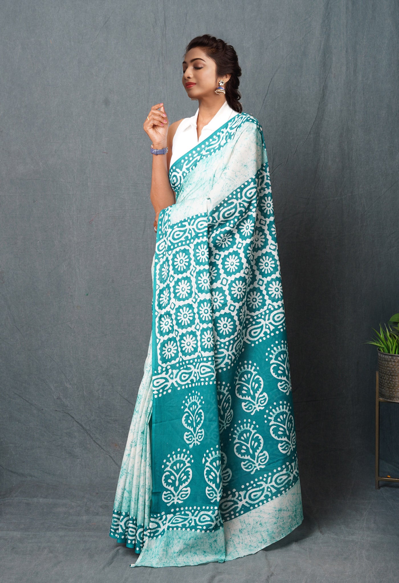 Ivory-Green Pure Wax Batik Hand Block Printed Superfine Mulmul Cotton Saree