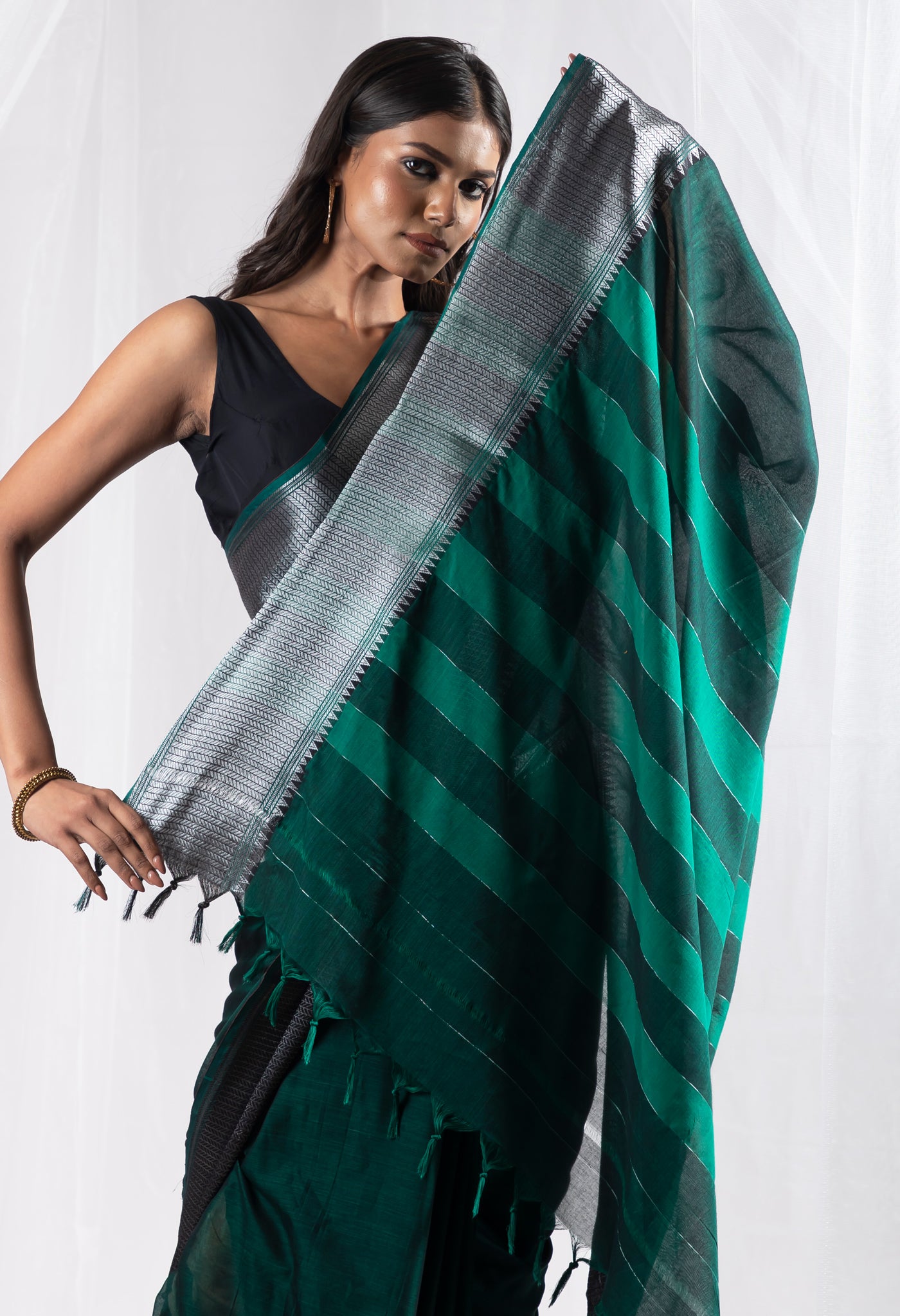 Dark Green Pure Handloom Narayani Cotton Saree