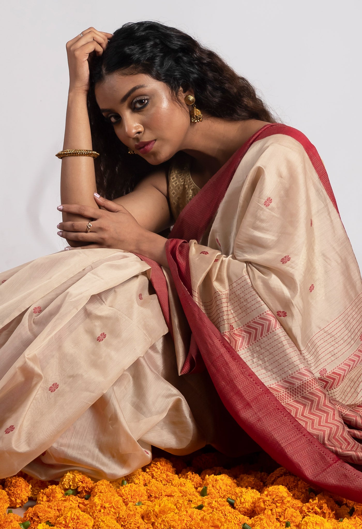 Cream Pure Handloom Maheshwari Sico Saree