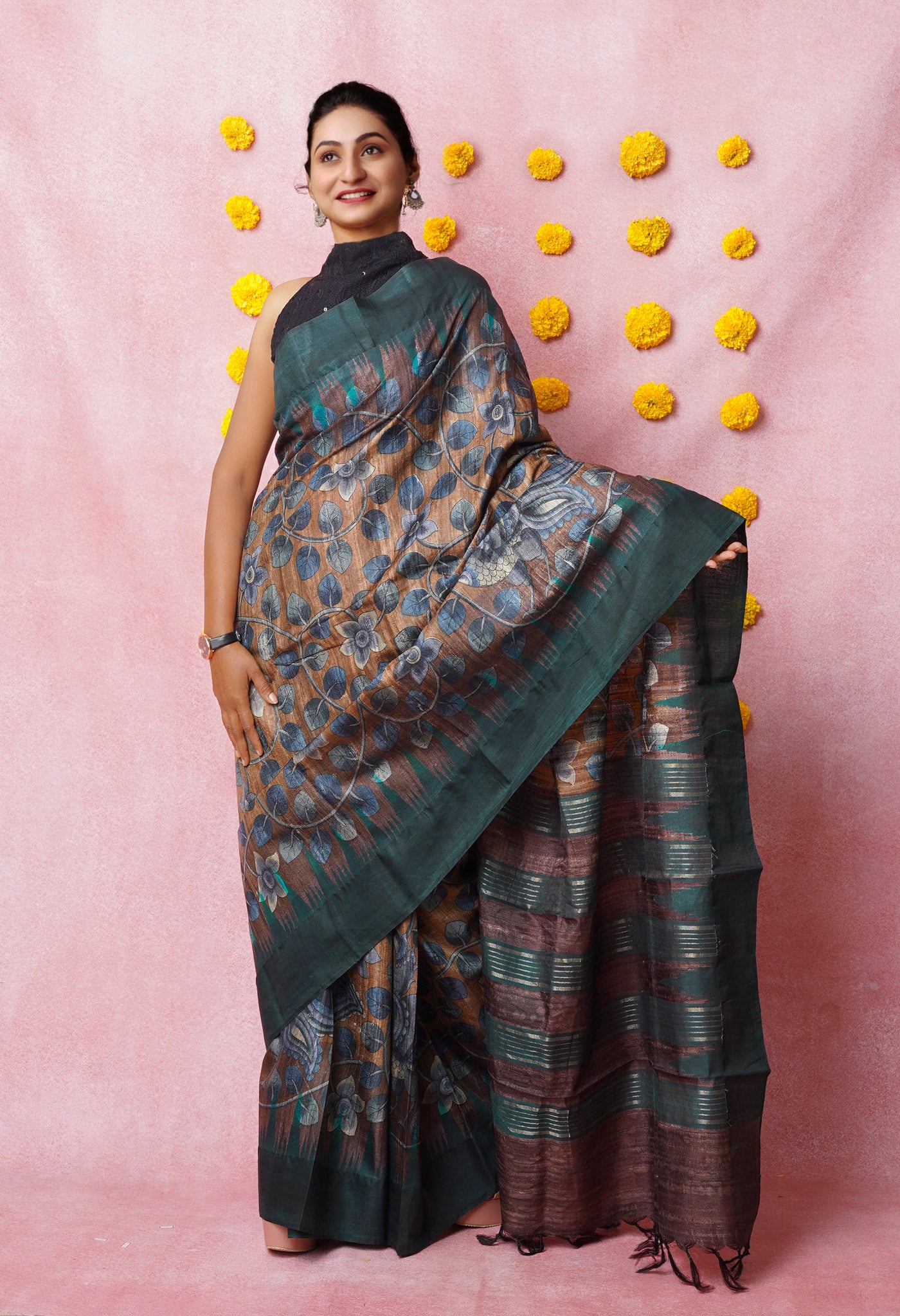 Cream Kalamkari Printed On Pure Handloom Tussar Silk Saree
