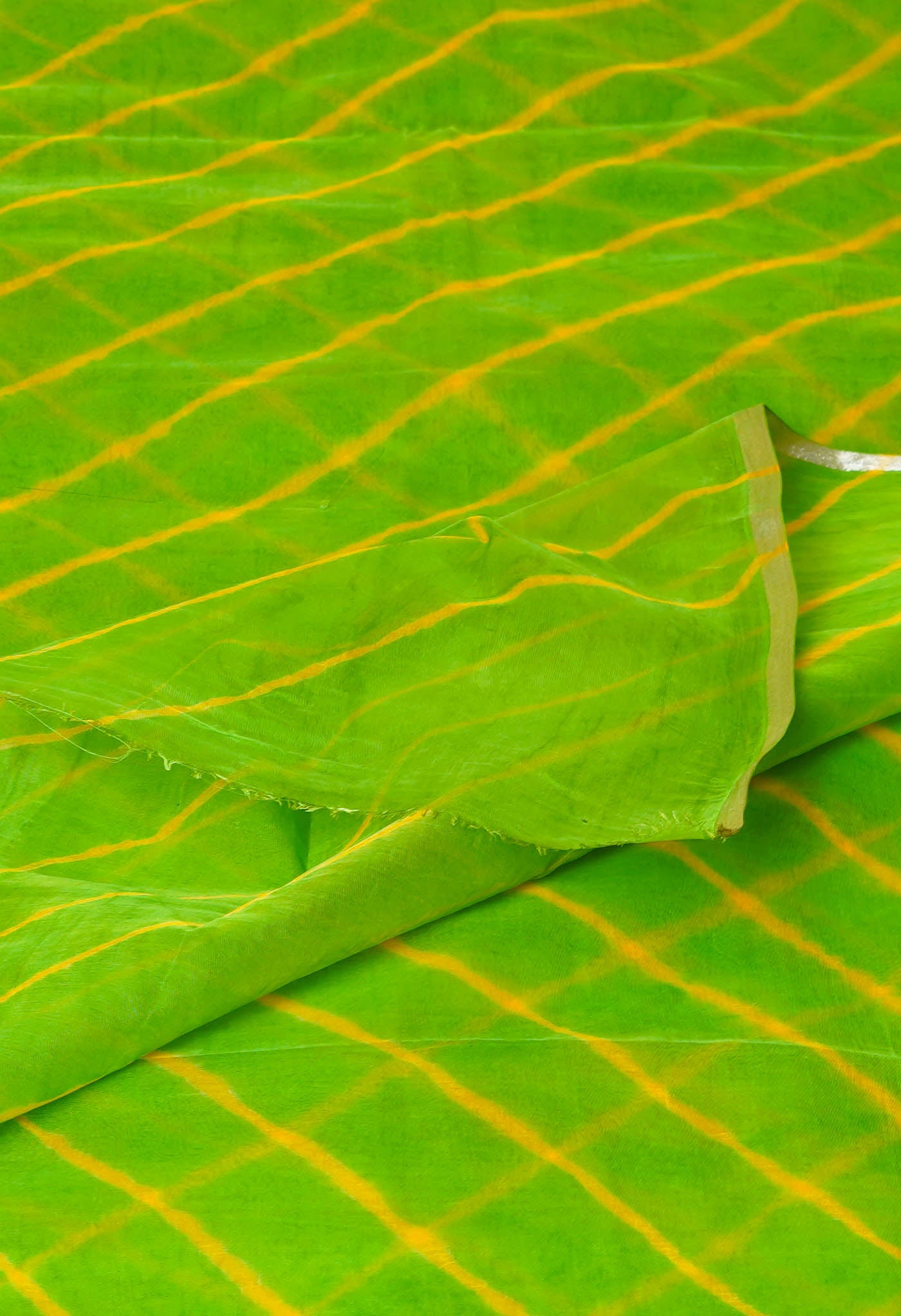 Parrot Green Tie And Dye Shibori Chiffon Saree