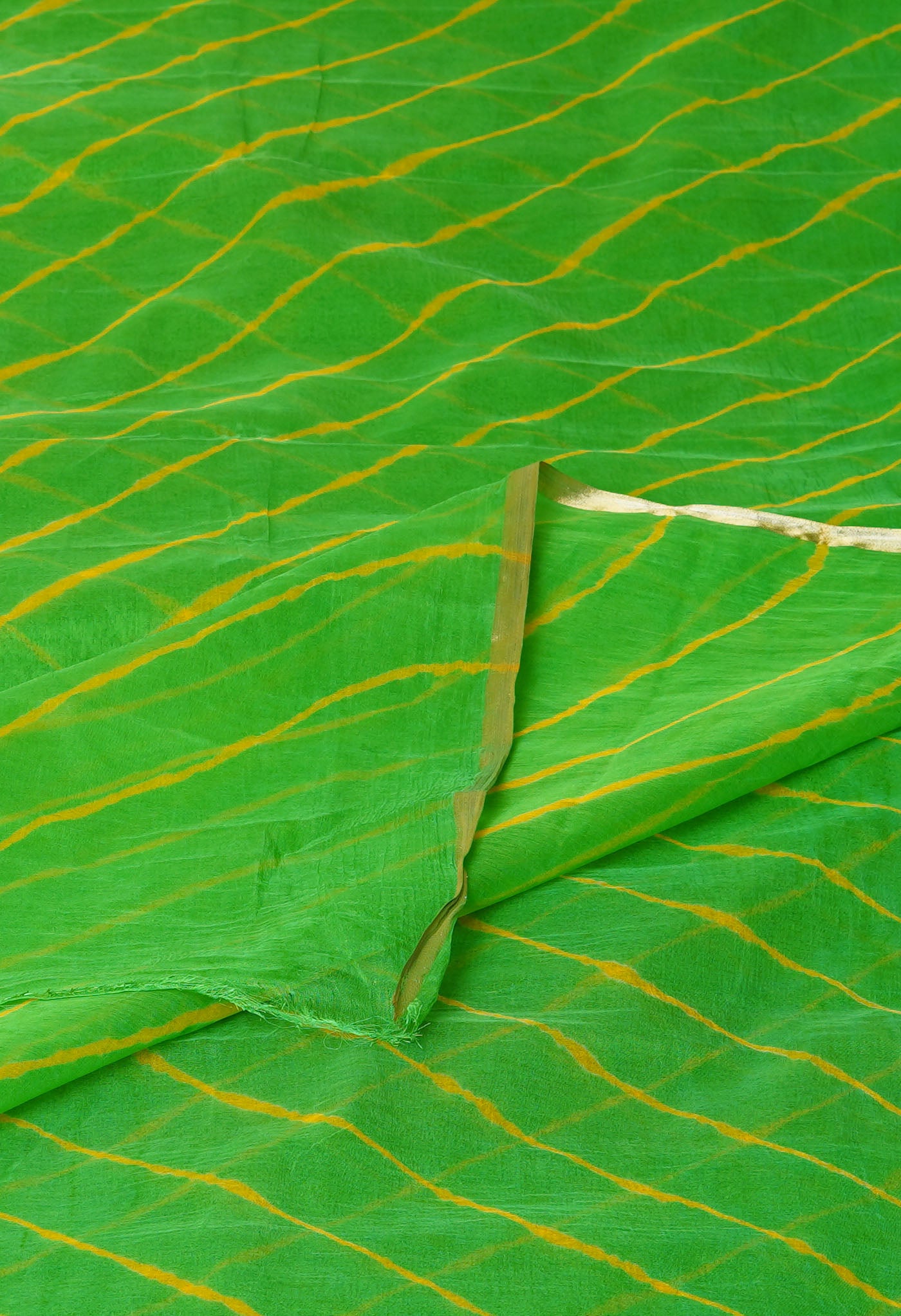 Parrot Green Tie And Dye Shibori Chiffon Saree