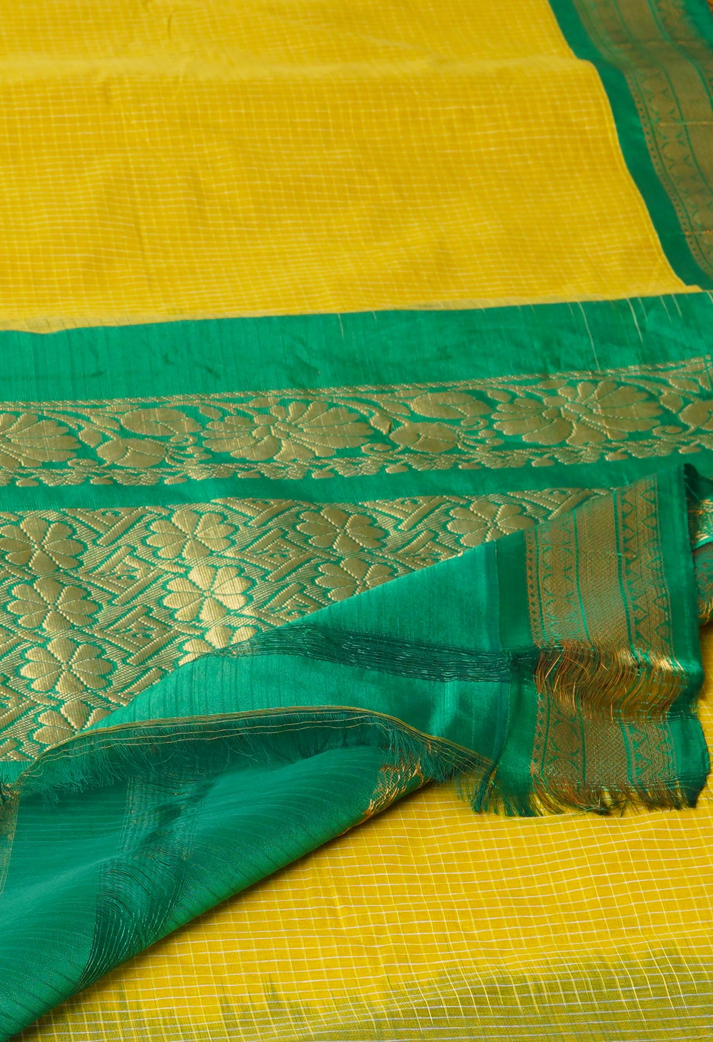 Green Pure Handloom Gadwal Cotton Saree