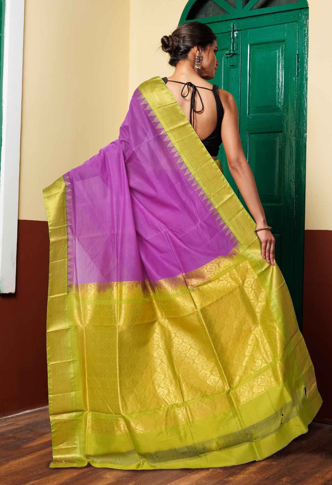 Pink Pure Handloom Gadwal Cotton Saree-UNM76538
