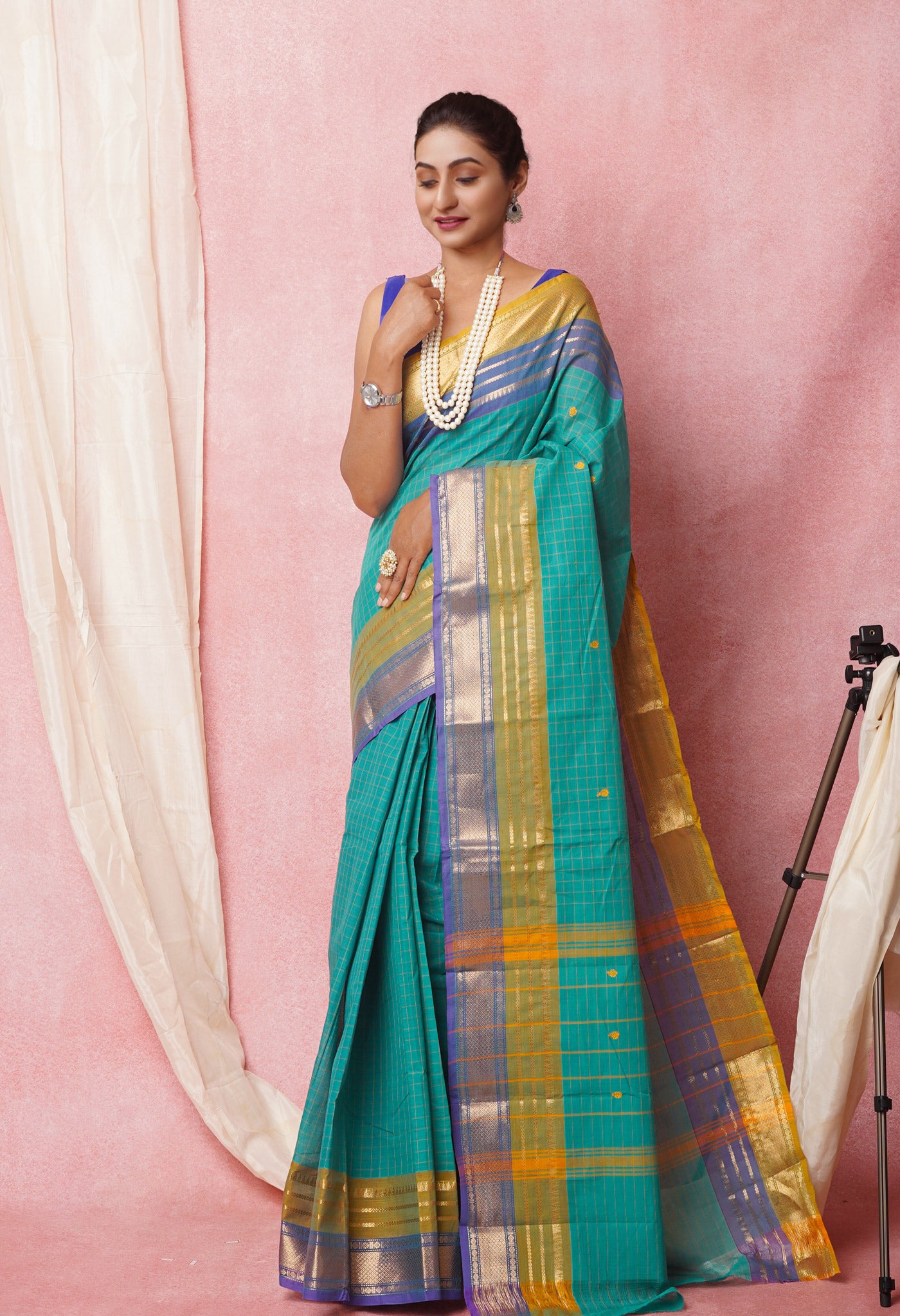 Green Pure Pavani Handcrafted Kanchi Cotton Saree-UNM76732
