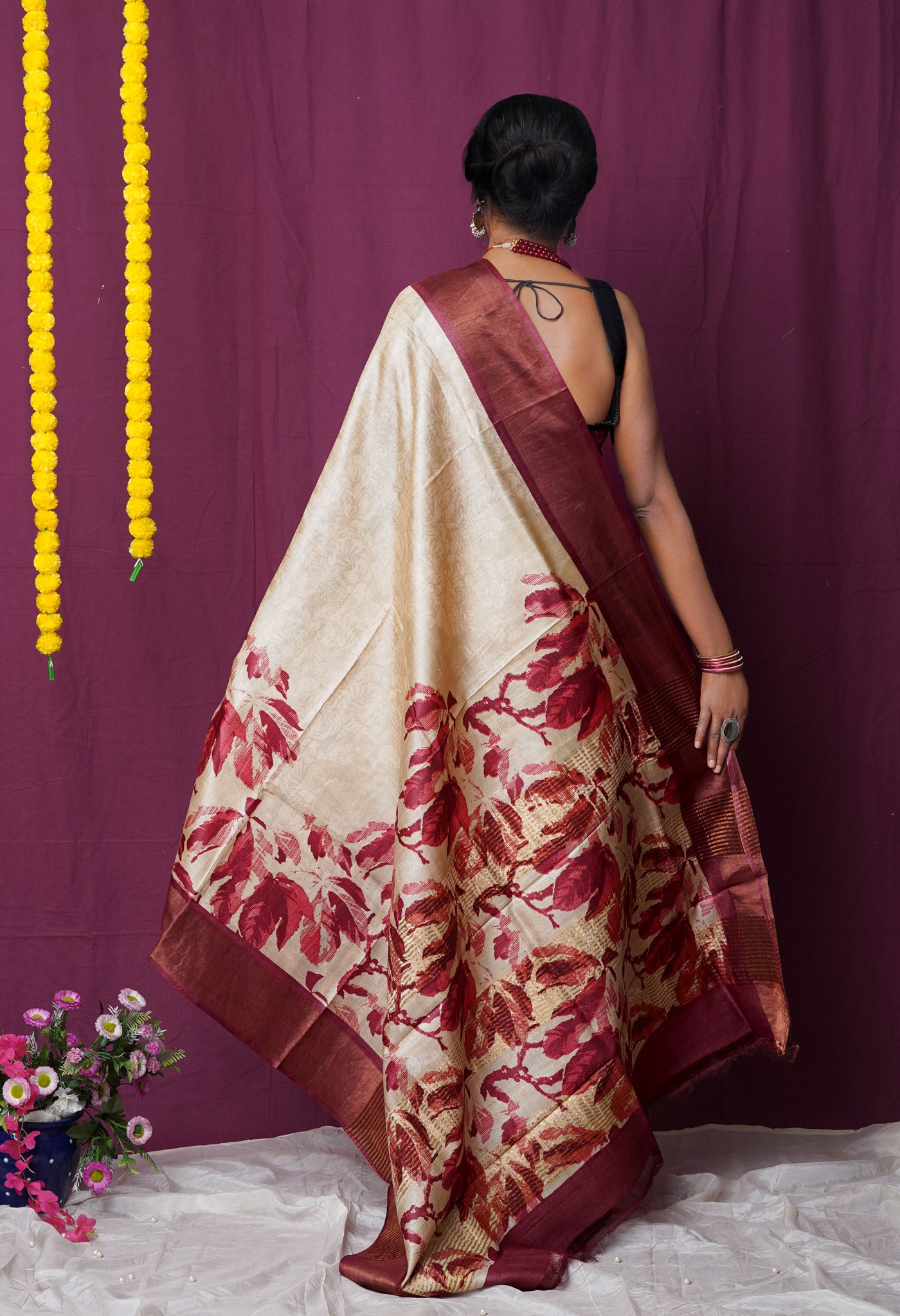 Cream Pure Handloom Designer Printed Bengal Tussar Silk Saree