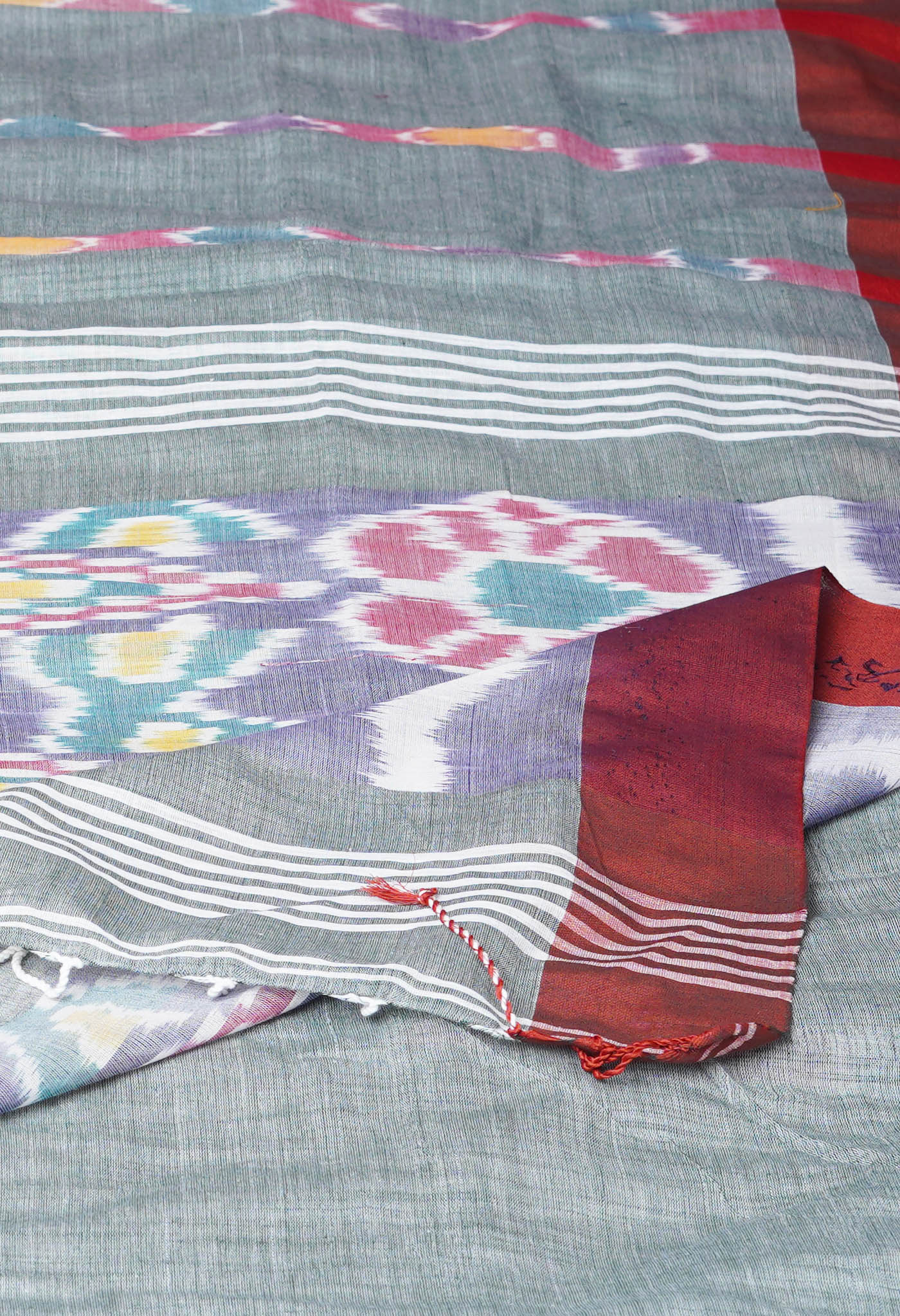 Grey Pure  Pochampally  Linen Saree-UNM77612