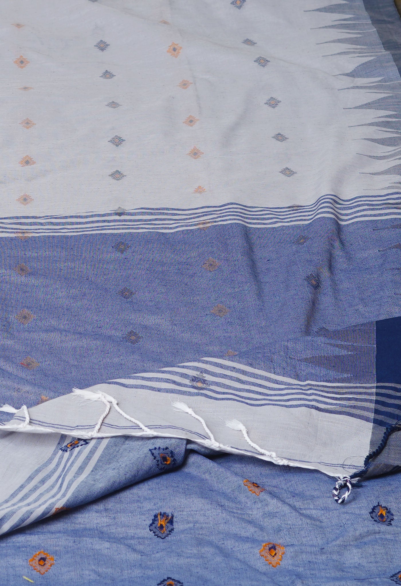 Grey Pure Handloom Bengal Cotton Linen Saree