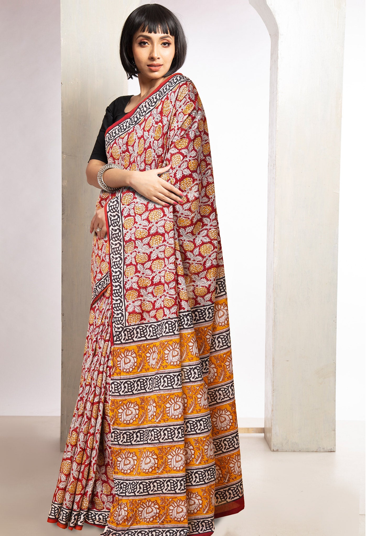 Red Pure Bagru Printed Soft Cotton Saree-UNM78051