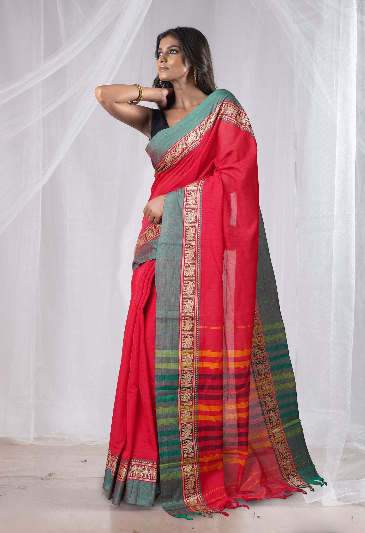 Red Pure Handloom Narayani Cotton Saree-UNM78374