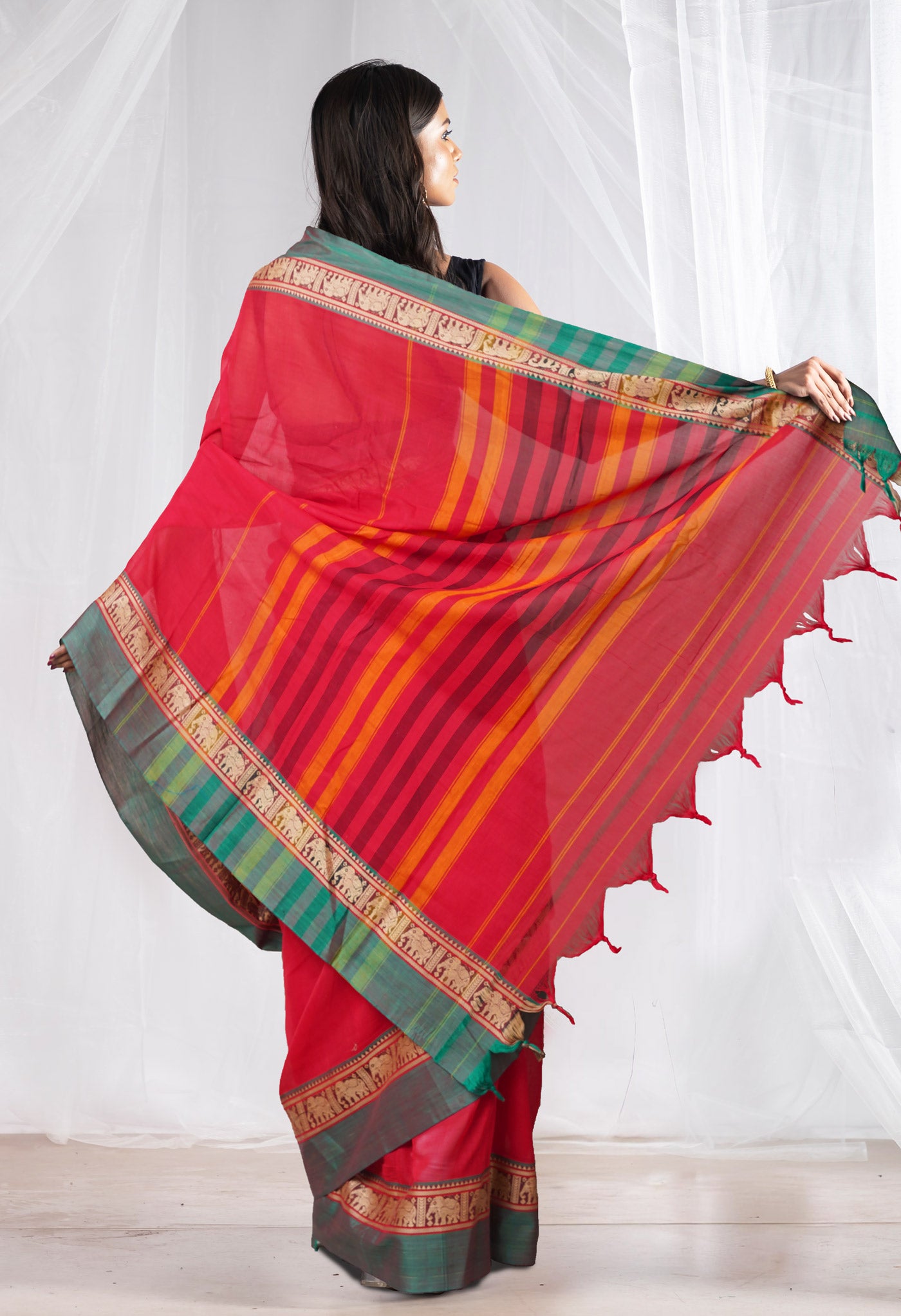 Red Pure Handloom Narayani Cotton Saree-UNM78374